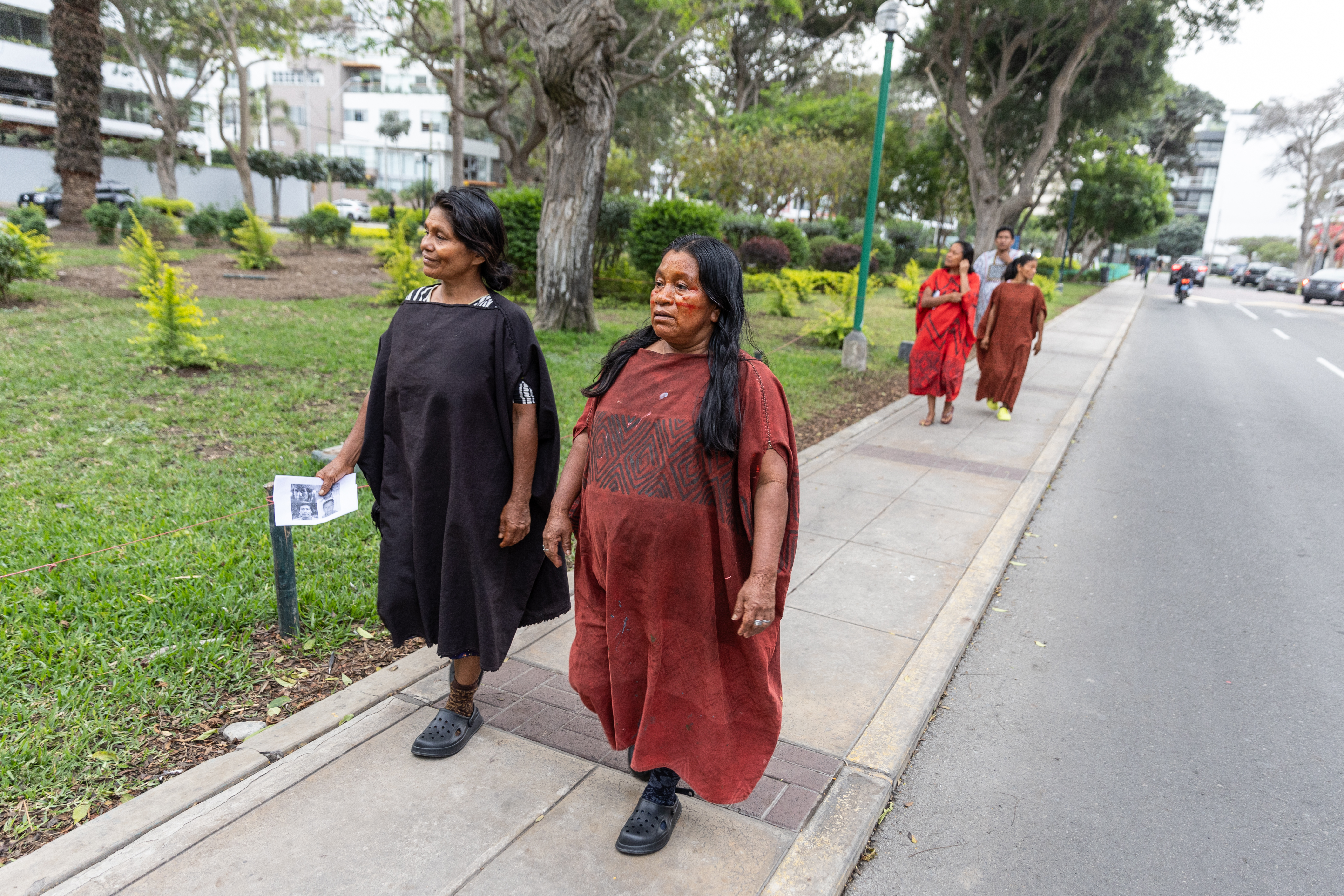  Parentes de líderes Asháninka assassinados em 2014.