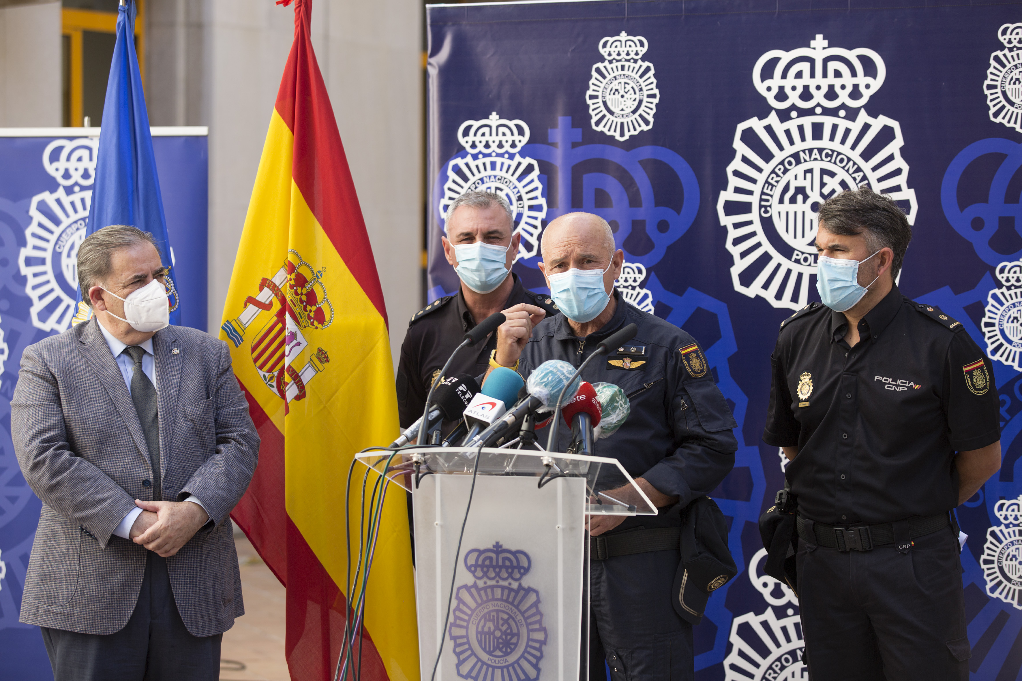 La Policía confisca en Málaga el mayor dron dedicado al transporte de droga  | España | EL PAÍS