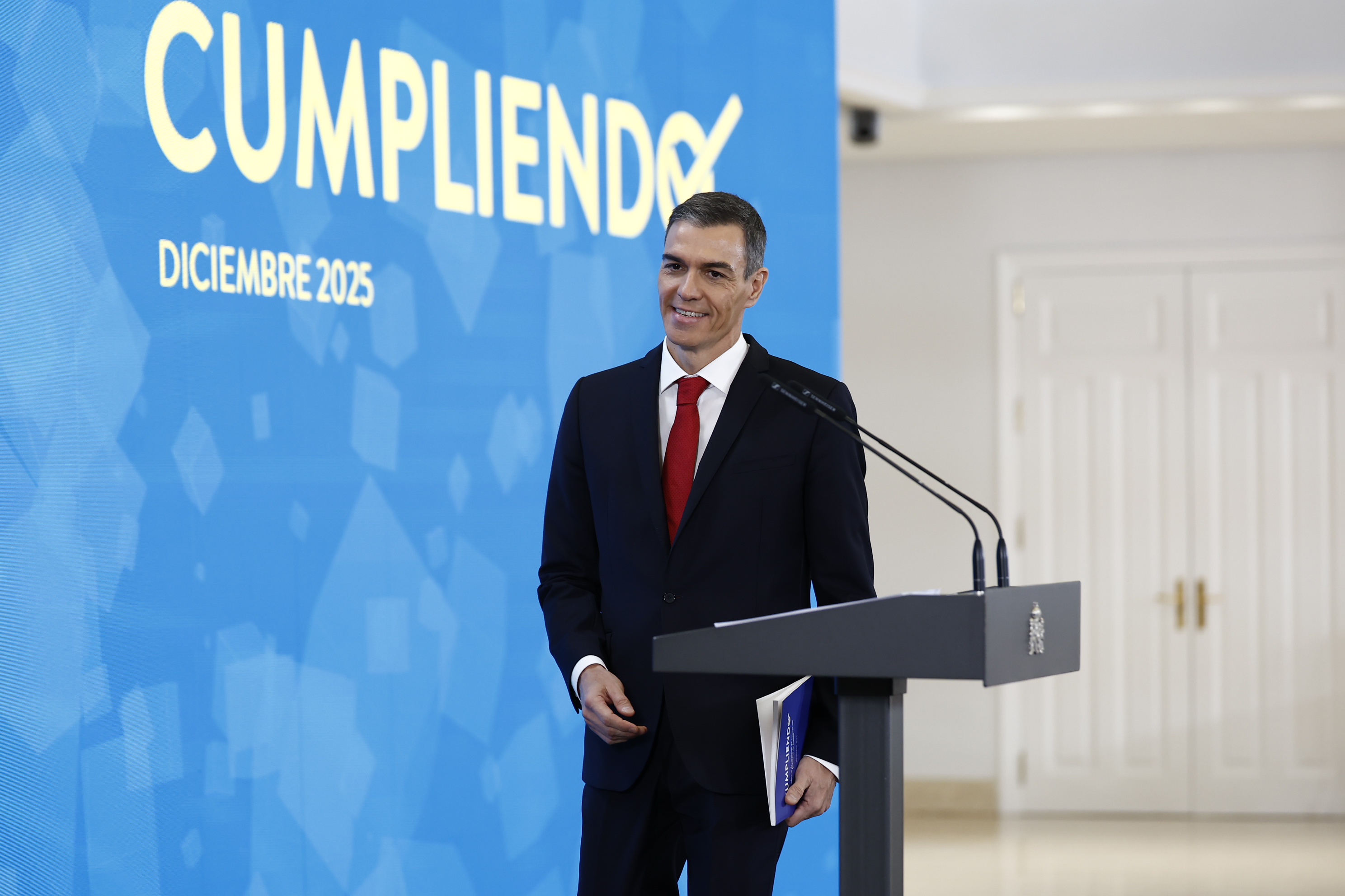 Dvd 1297 (15-12-25).  El presidente del Gobierno, PedroSánchez, Durante su comparecencia en La Moncloa. 