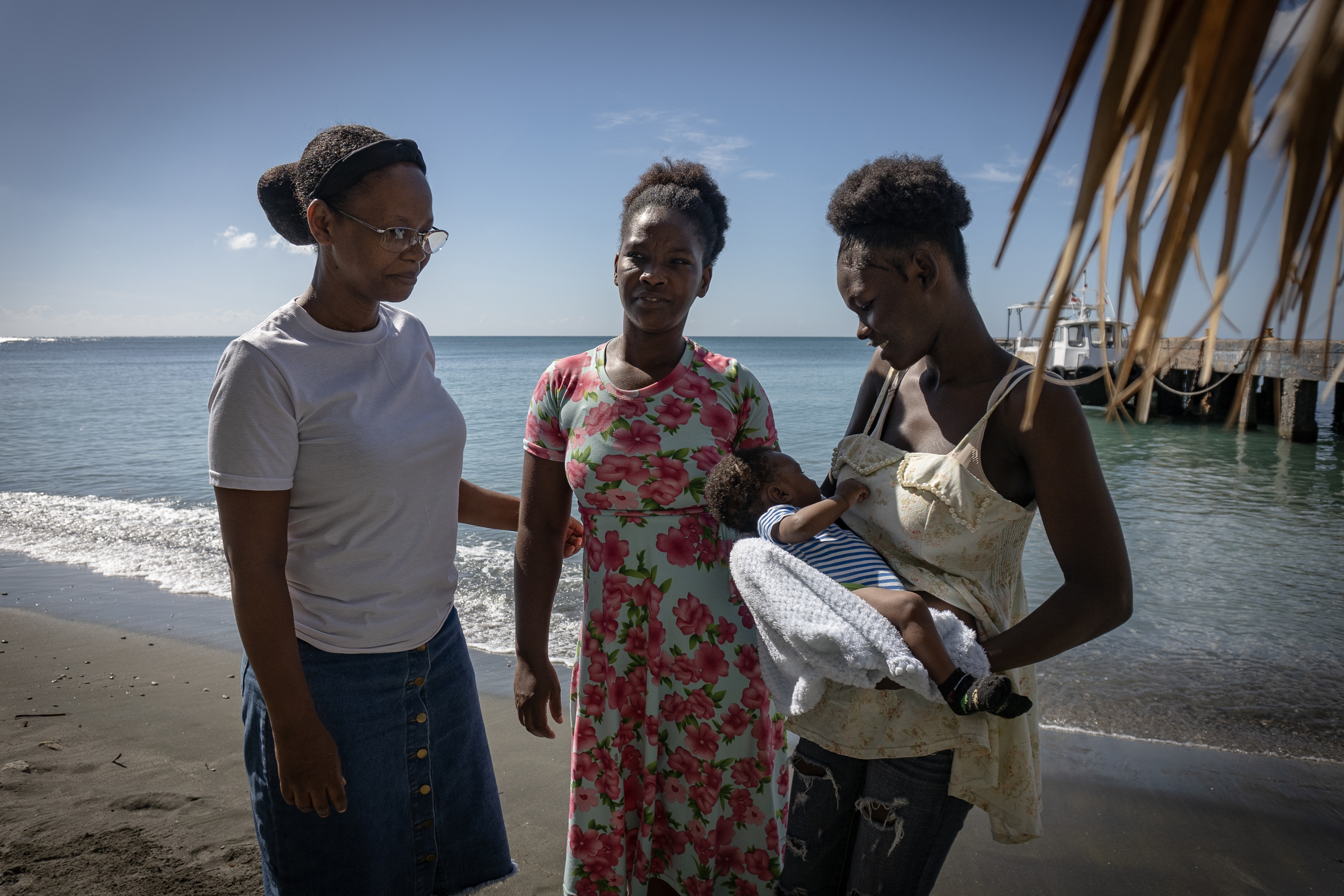 Abuela, madre e hija: cuando el embarazo adolescente pasa de generación en  generación | América Futura | EL PAÍS América