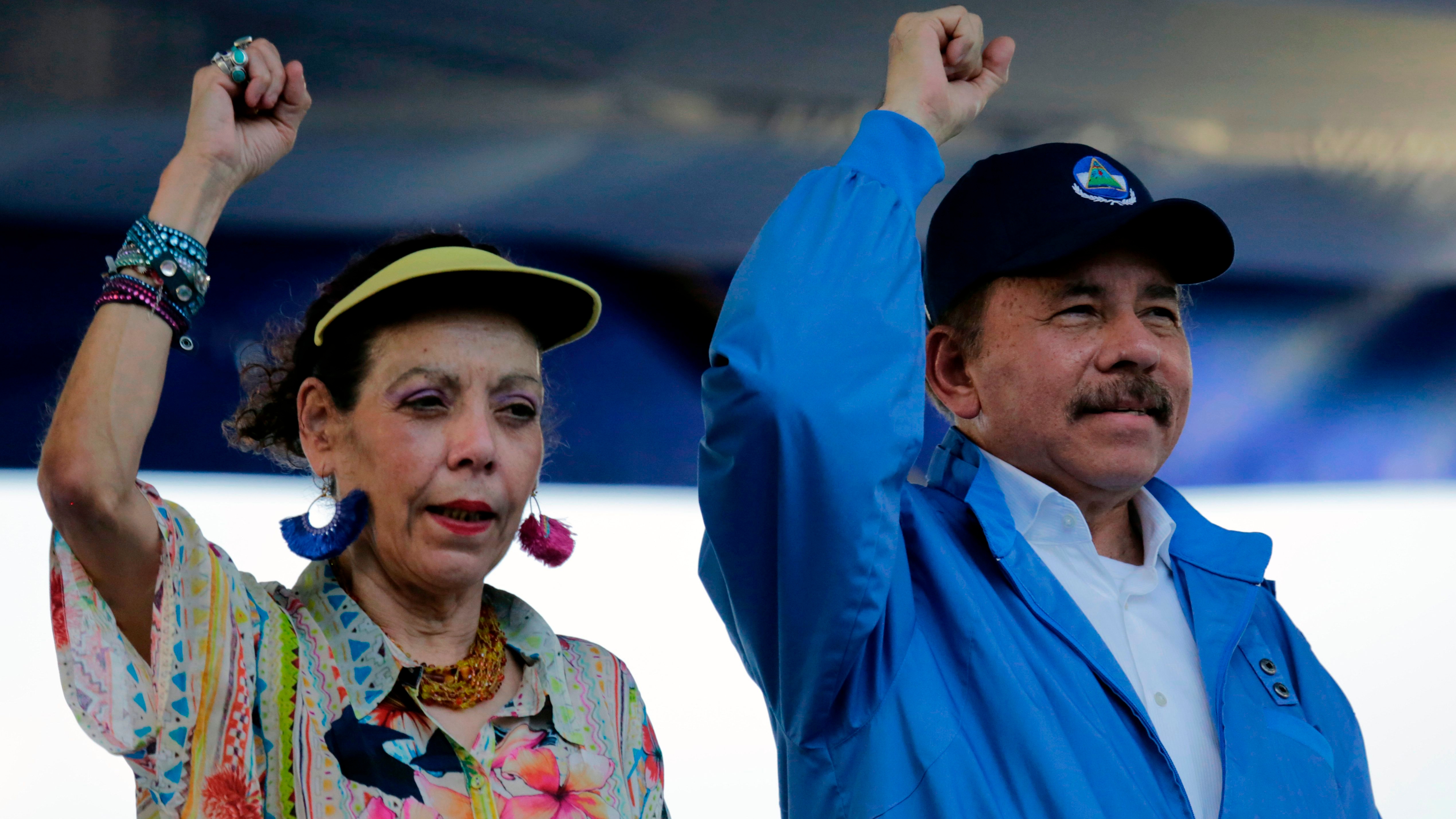 Rosario Murillo e Daniel Ortega em Manágua em agosto de 2018.