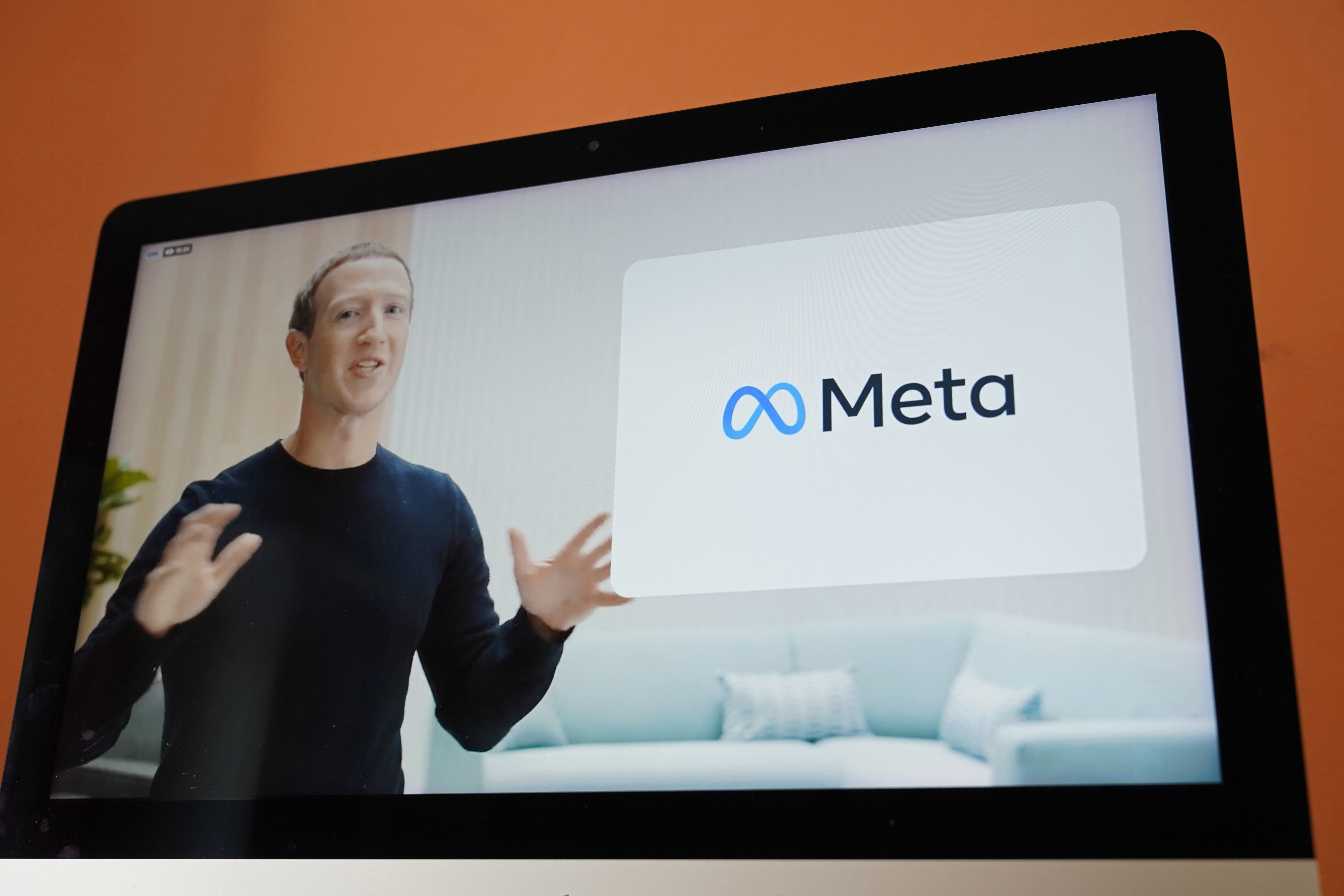 Facebook cambia su nombre de marca por Meta en medio de una grave crisis de reputación