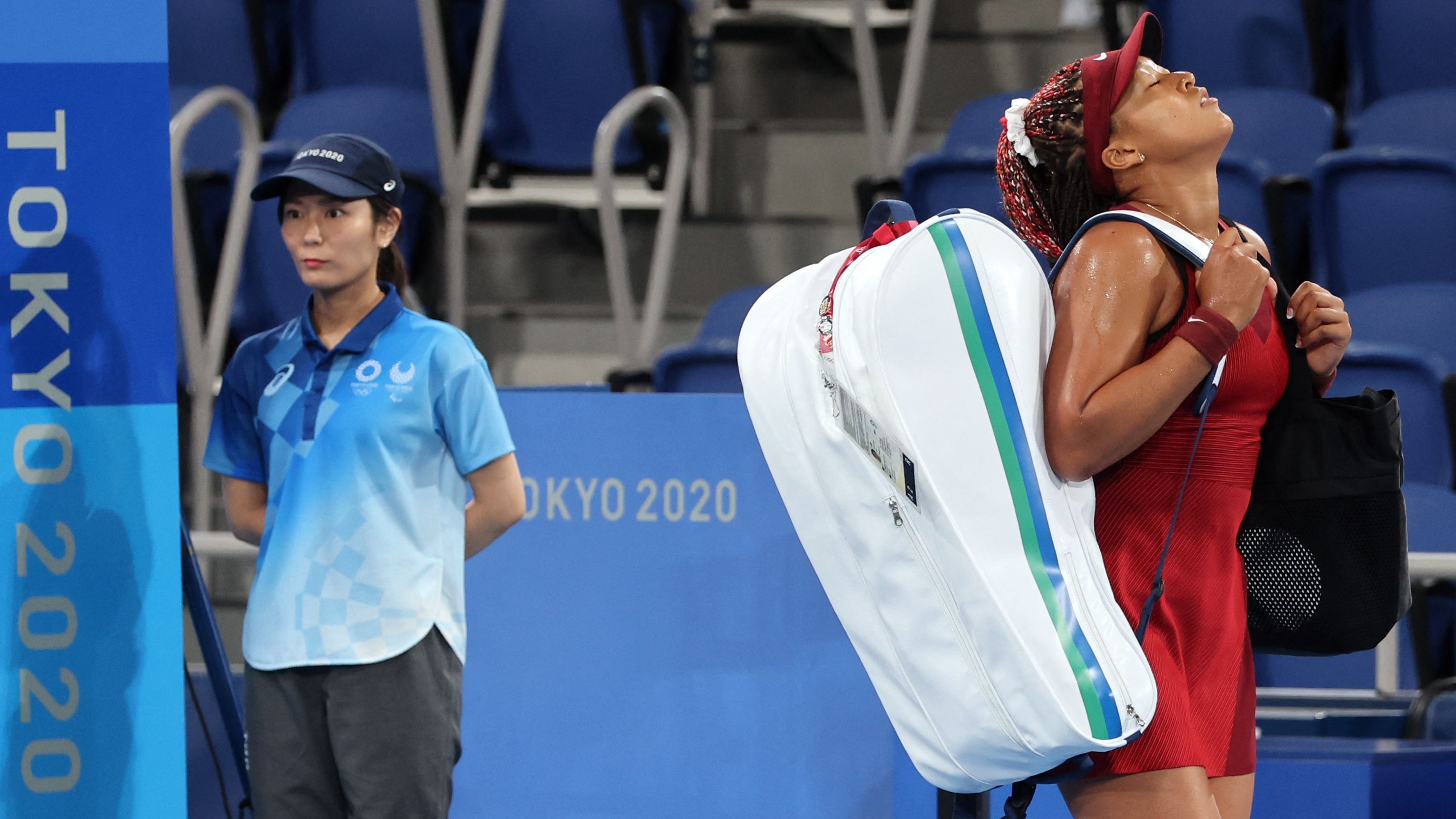 A tenista japonesa Naomi Osaka, depois de ser eliminada pela russa Vondrousova, nesta quarta-feira.