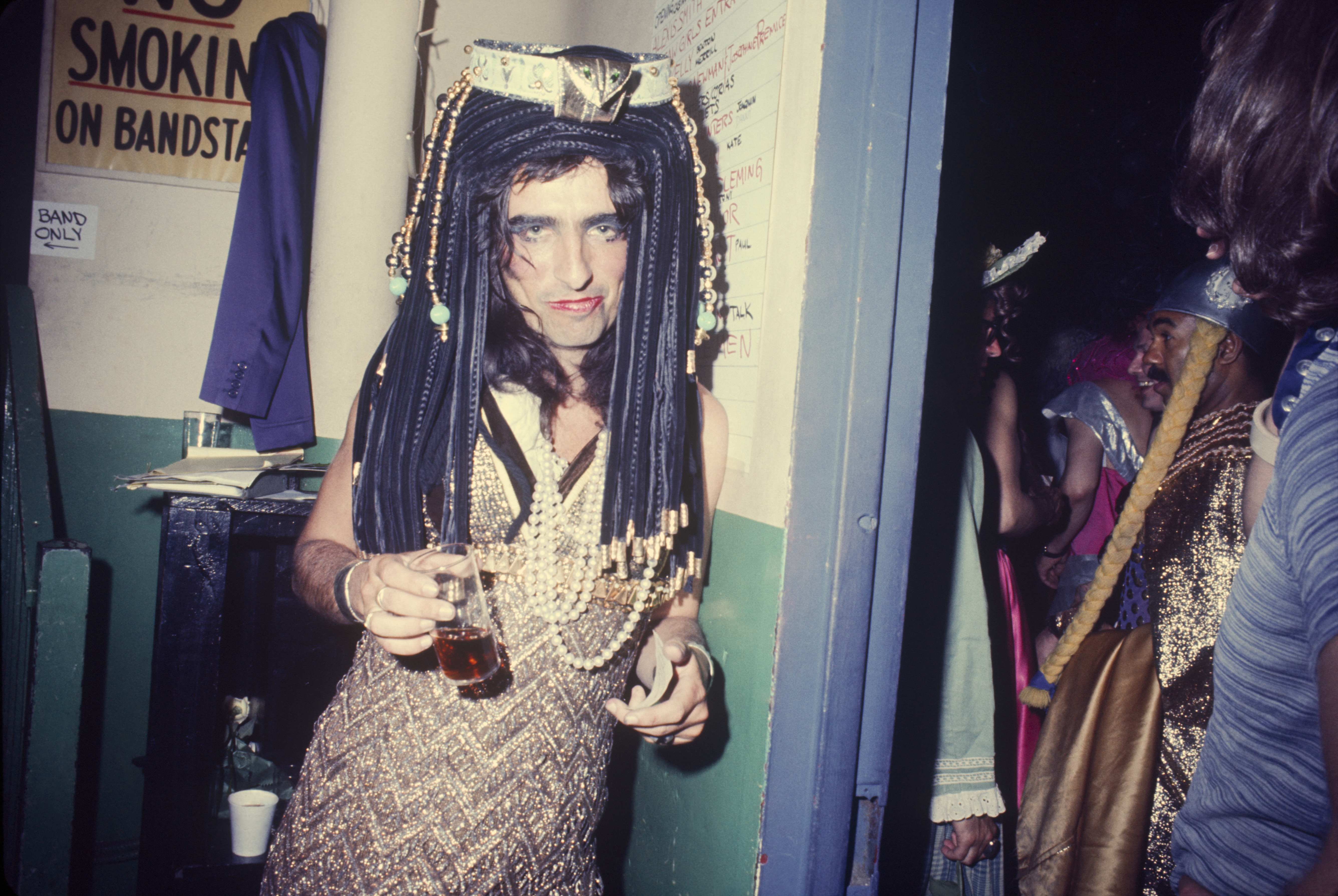 This could be Alice Cooper's last night': when a rock star almost died by hanging himself live | Culture