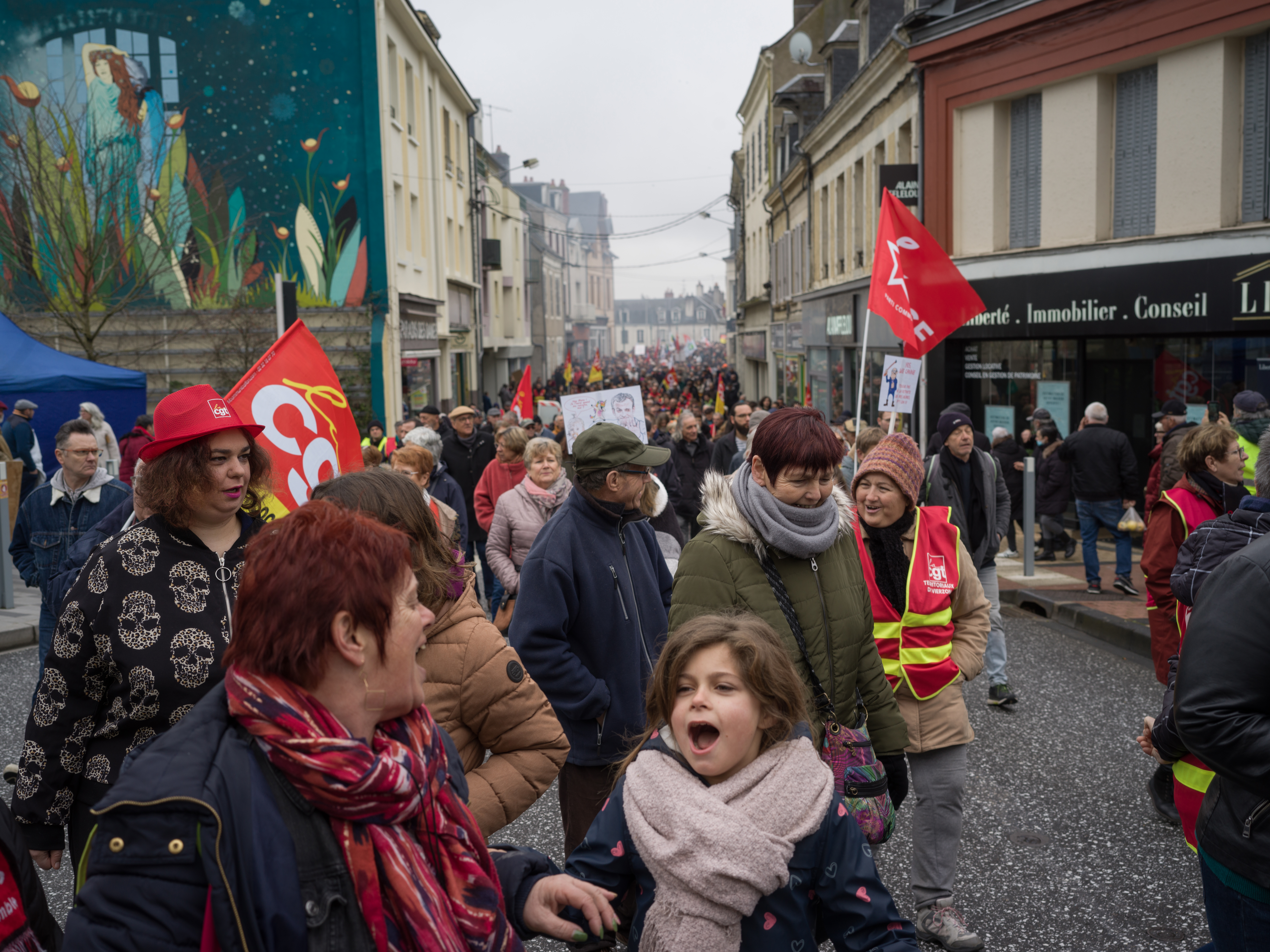 Manifestação contra a reforma da previdência de Macron, no sábado em Vierzon.