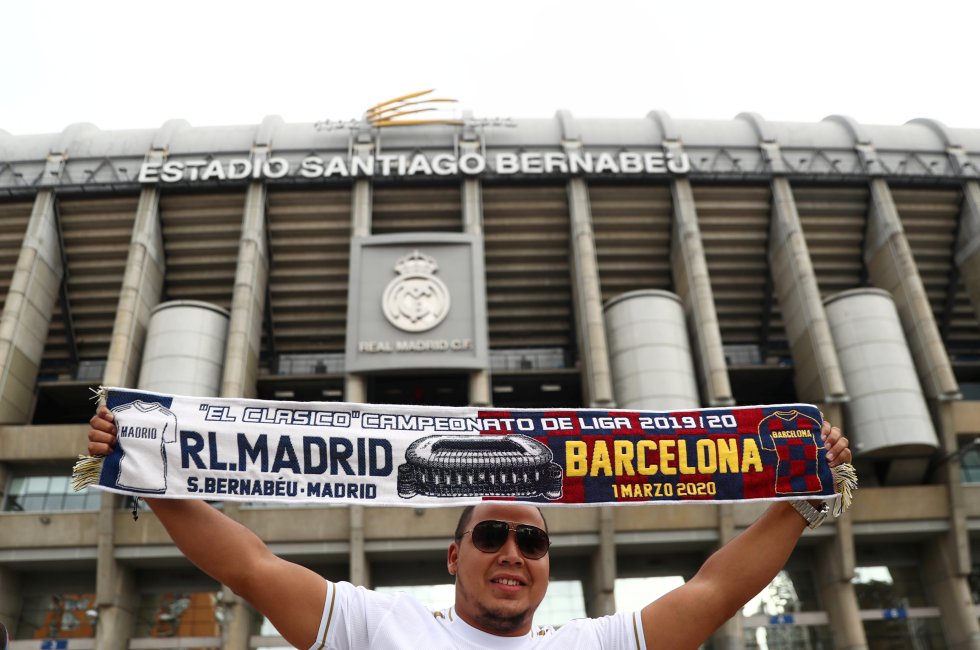 Bufanda doble Real Madrid Santiago Bernabeu