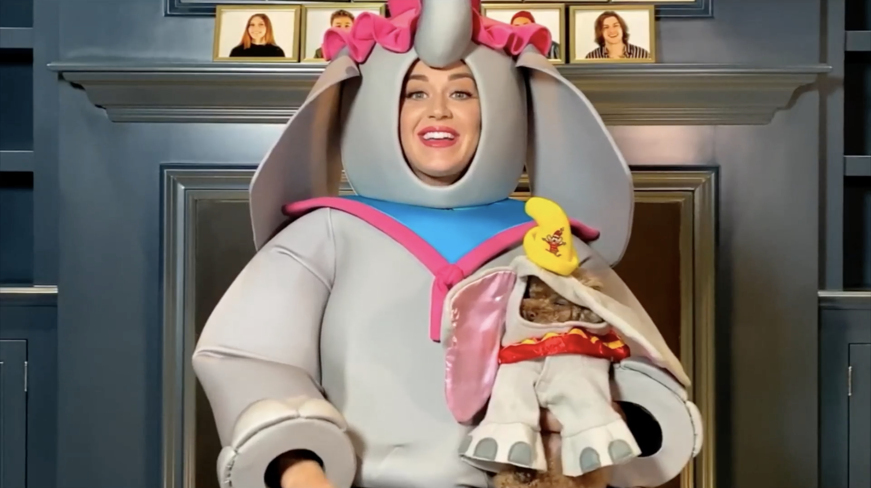 Katy Perry conquista Halloween con su disfraz