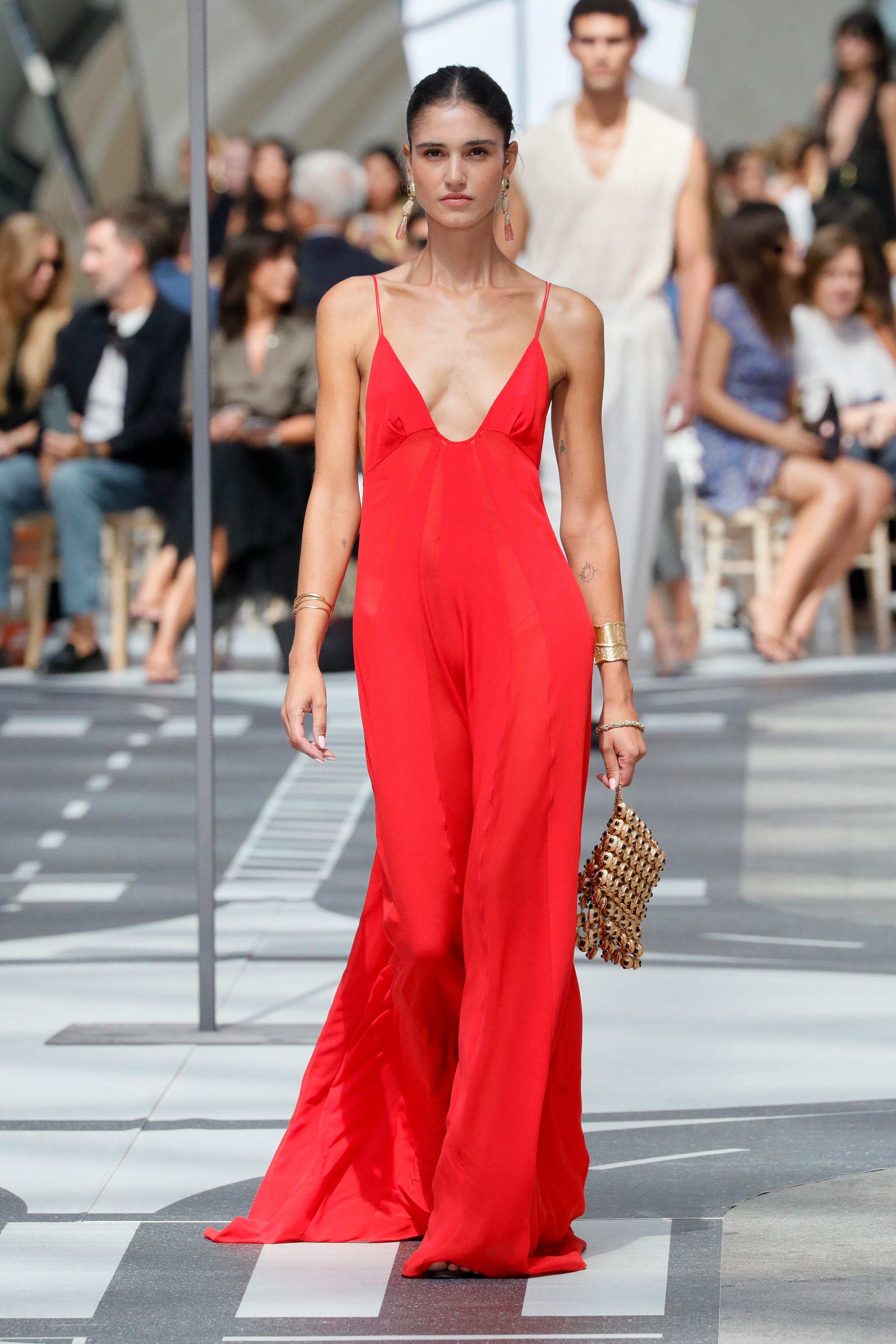 Pedro del Hierro crea una colección pensada para soñar con las noches perfectas de verano 