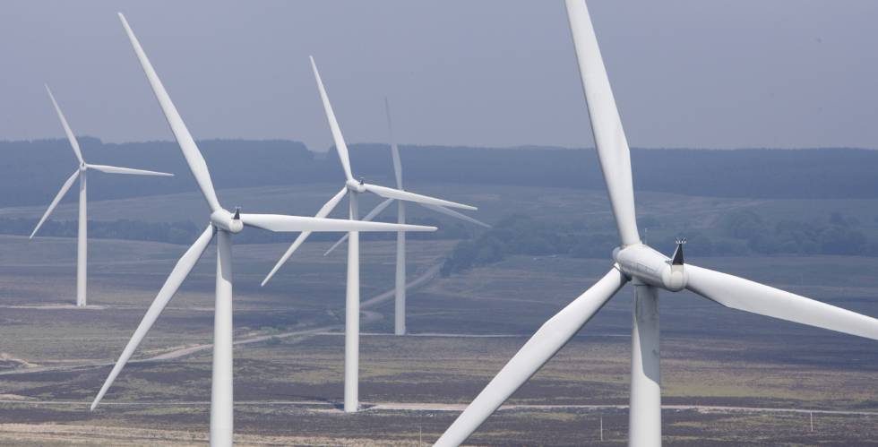 España se encamina a la semana con la luz más barata en lo que va de año