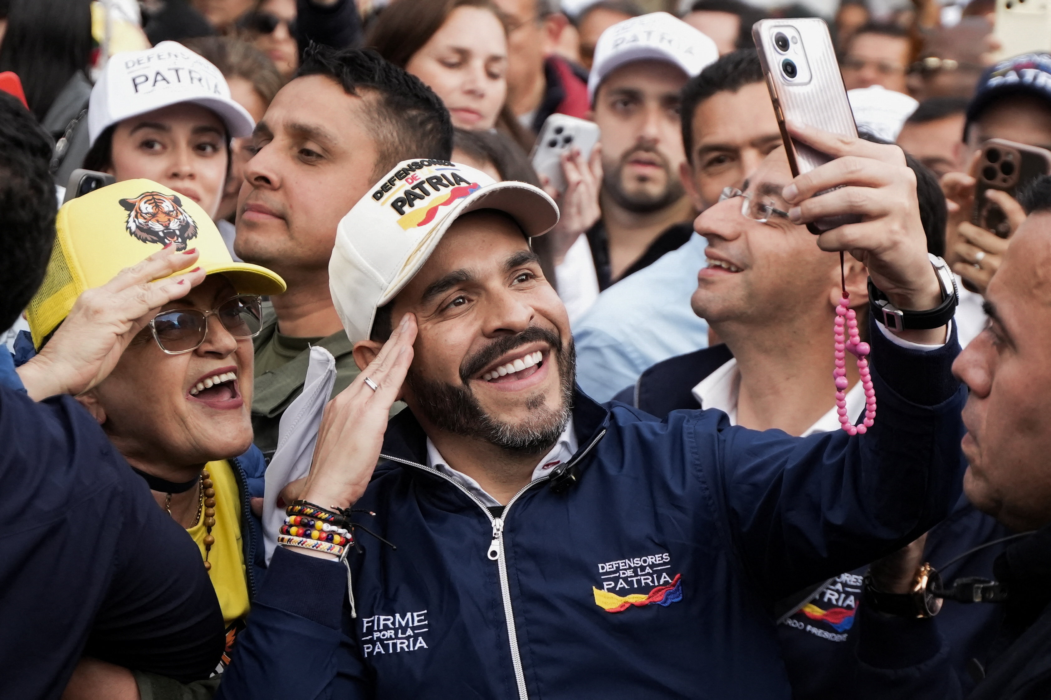 Abelardo de la Espriella: Abelardo de la Espriella: el candidato que  presume de genitales incendia la campaña electoral colombiana | Elecciones  Presidenciales Colombia | EL PAÍS América Colombia