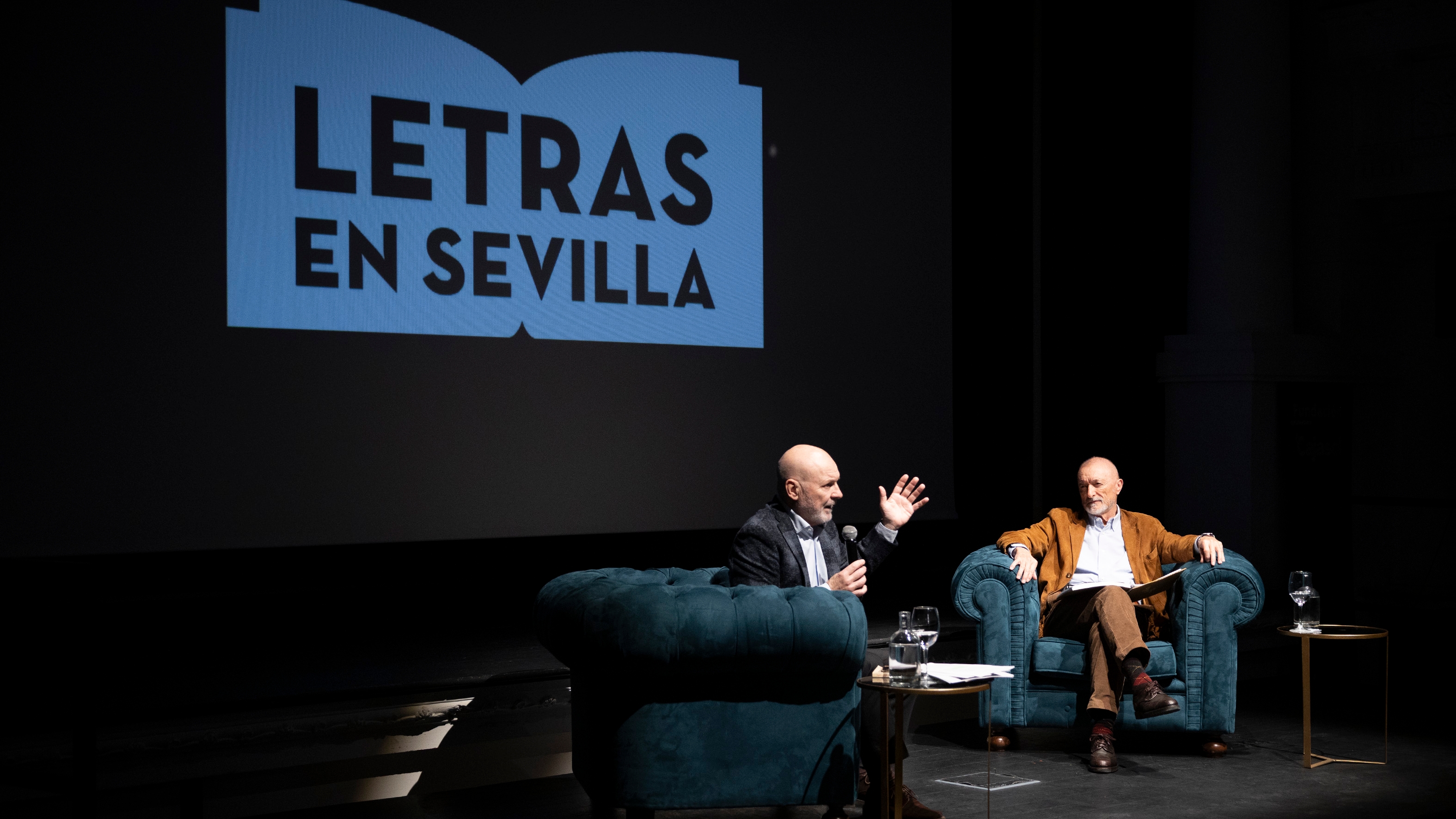 Pérez Reverte: «David Uclés no volverá aquí, se ha desacreditado él mismo»