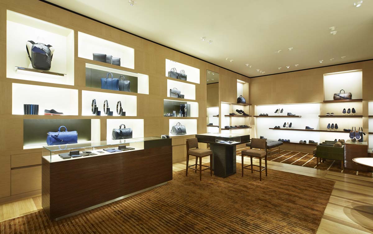 Louis Vuitton abre su tercera tienda madrileña en el exclusivo