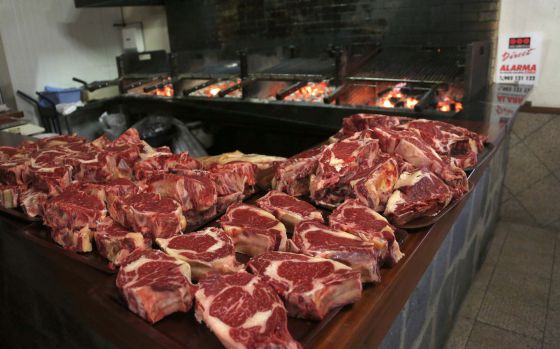 Por qué debemos reducir la ignorancia nutricional (y el consumo de carne)
