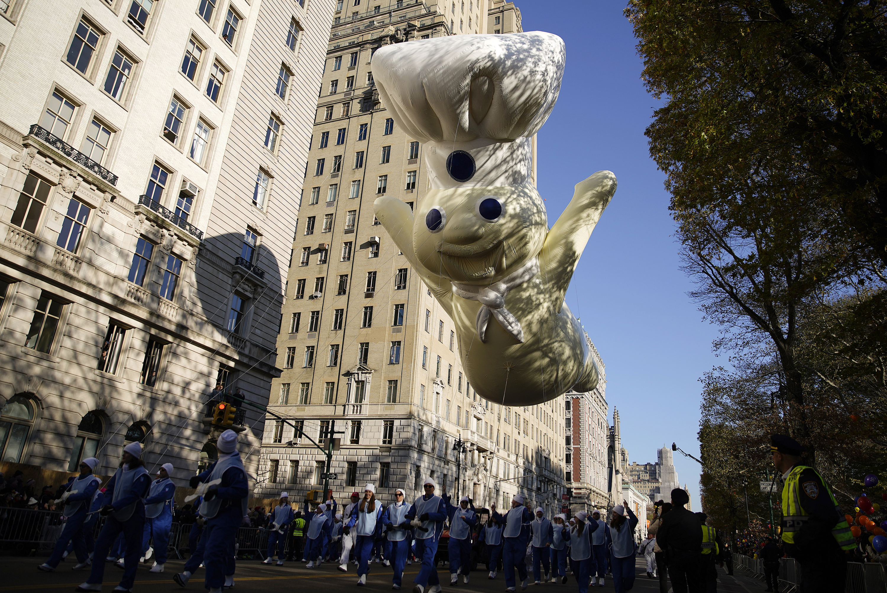 Nueva York se llena de colores y globos gigantes en desfile del Día de  Acción de Gracias