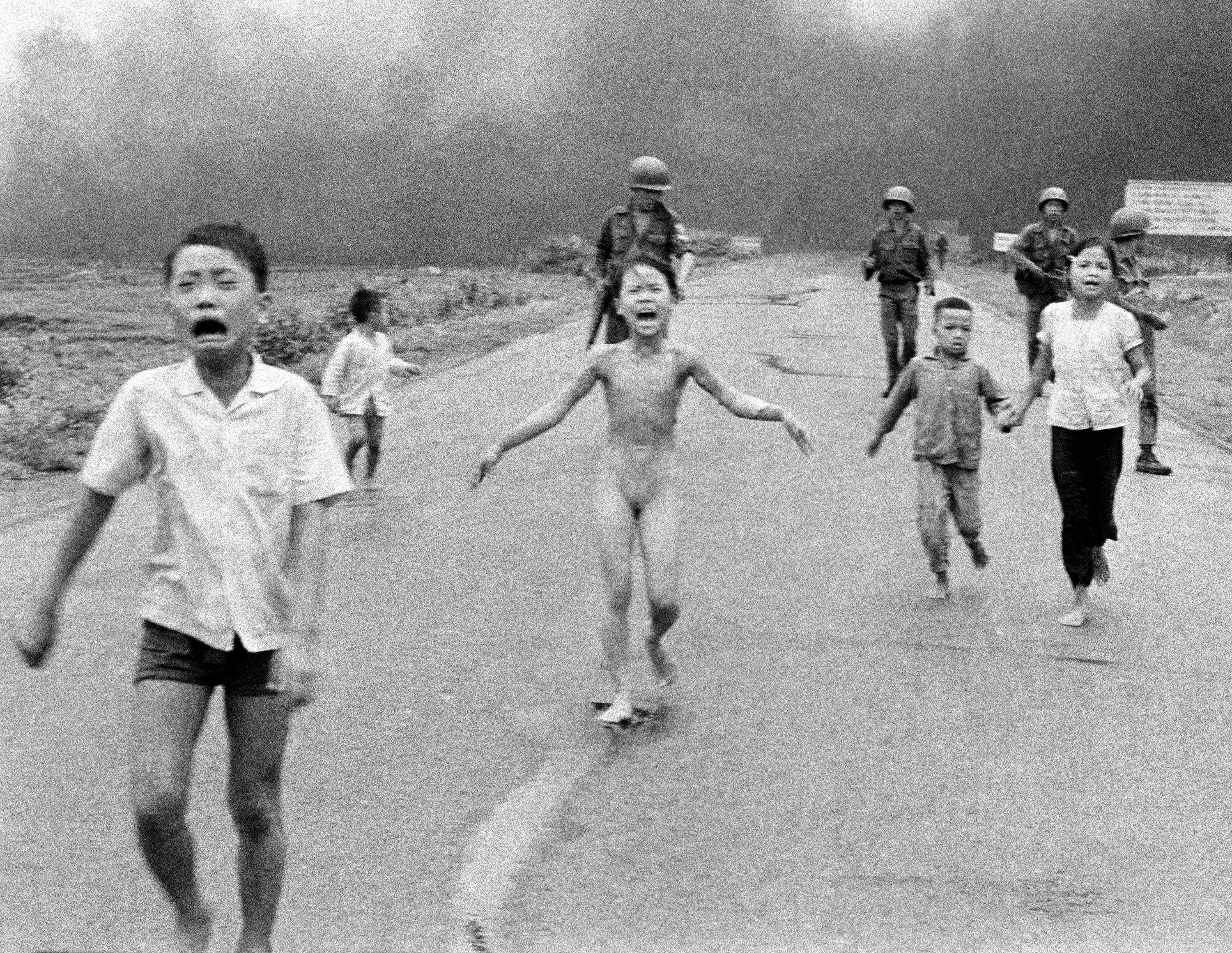 Cincuenta años de la niña del napalm, la fotografía que ayudó a detener una guerra