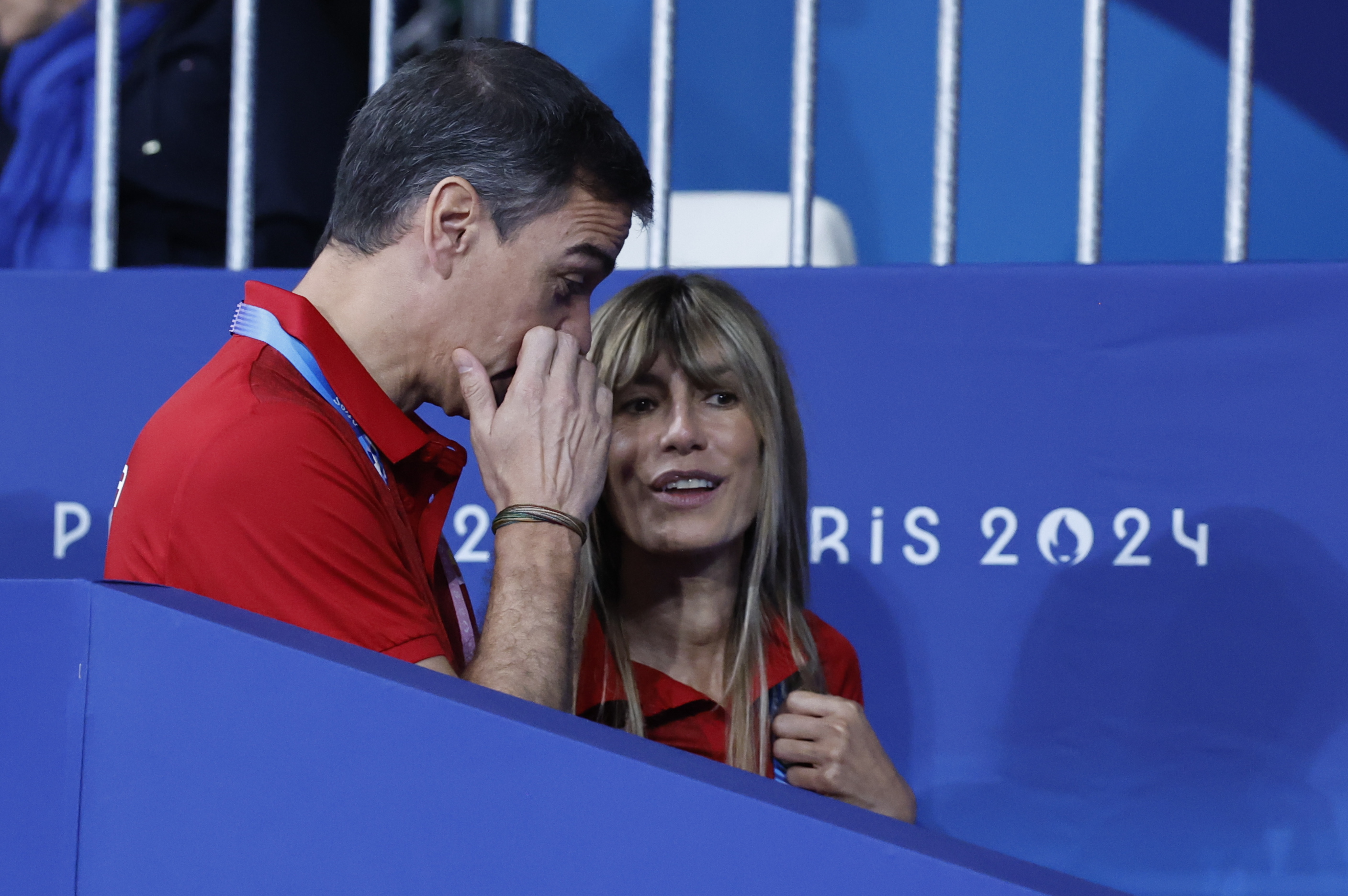 El presidente del Gobierno,  junto a su mujer Bego?a Gmez durante la competicin de judo, este sbado.