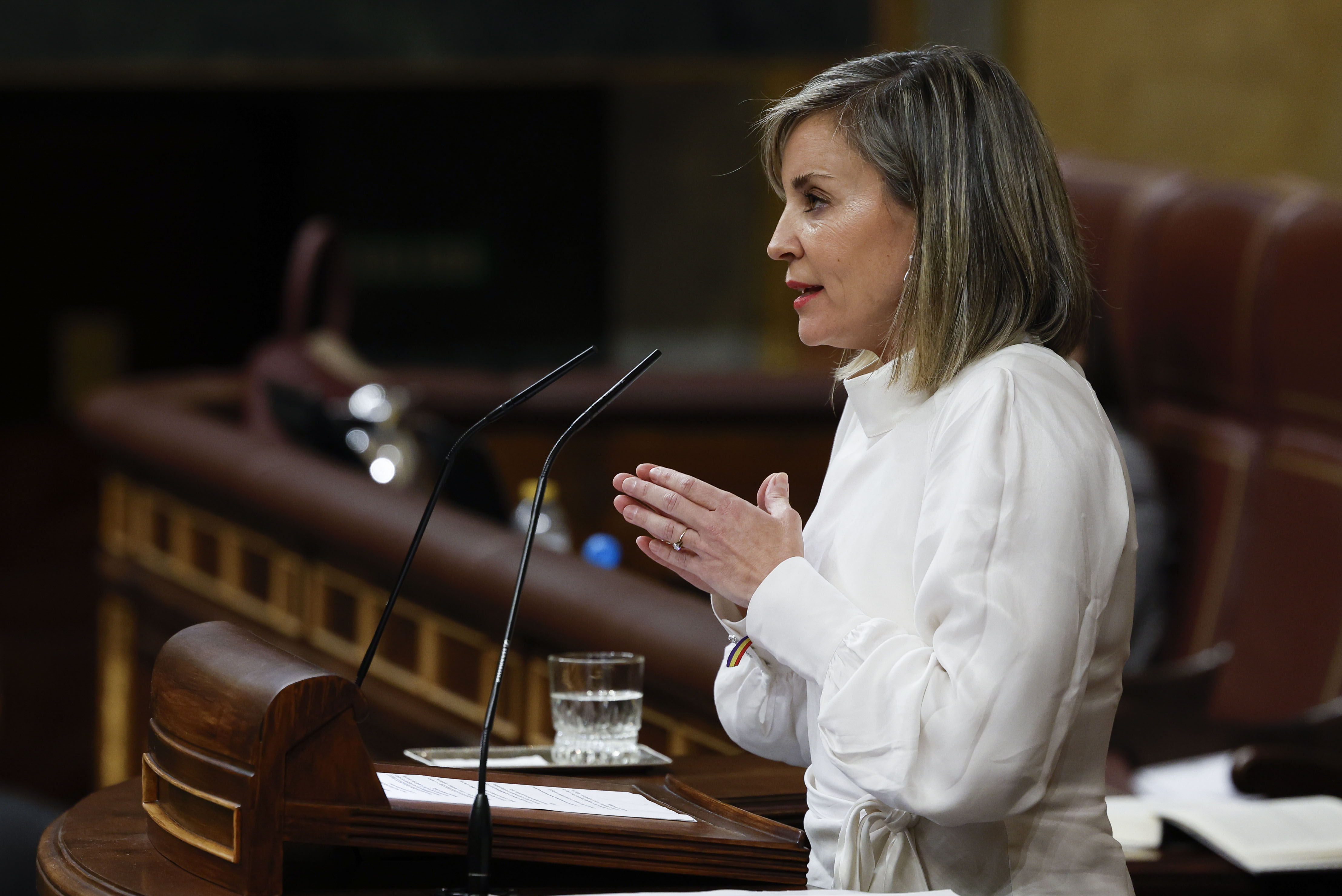 La portavoz de Sumar, Verónica Martínez Barbero, durante su intervención en el Congreso.