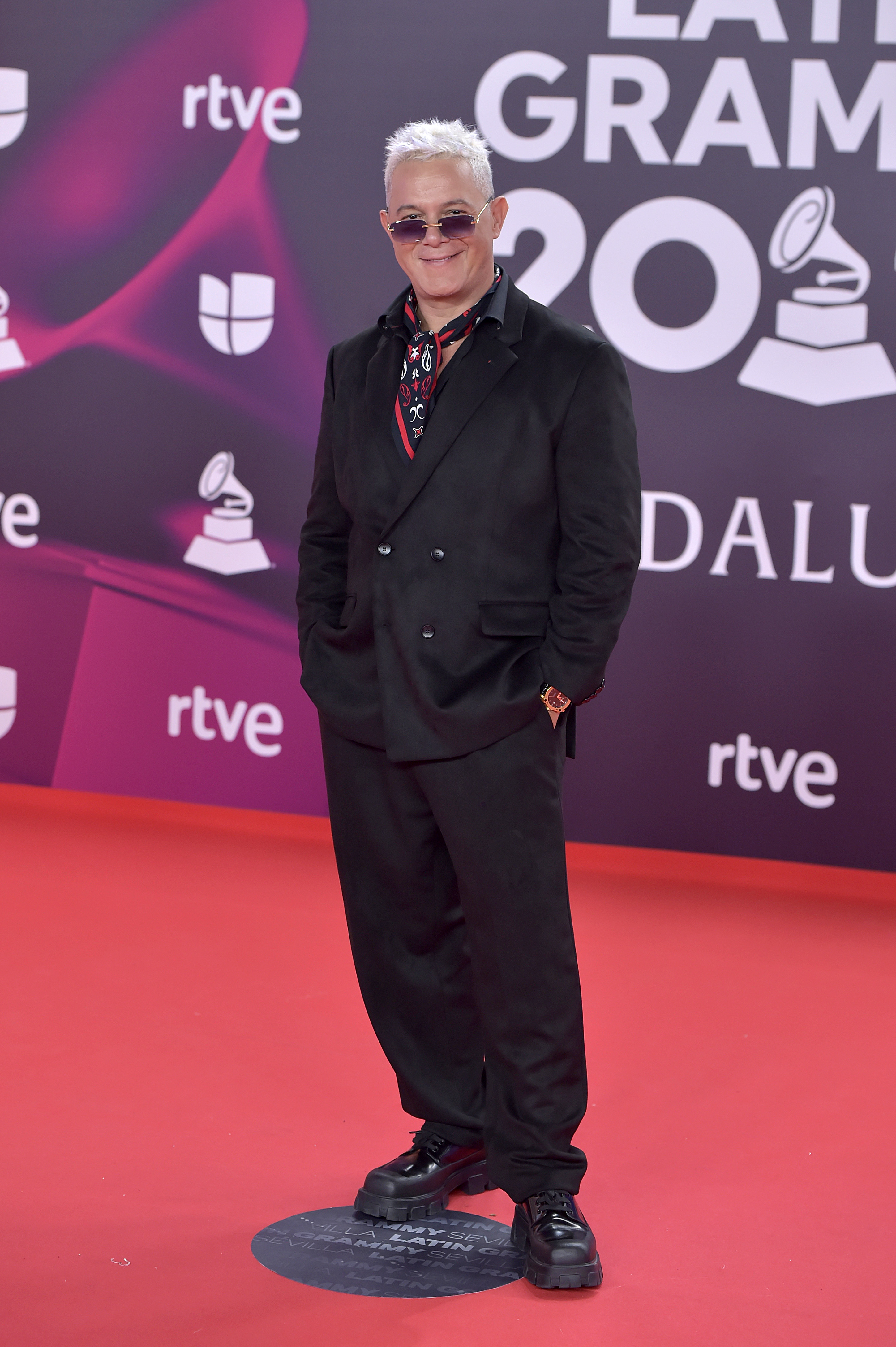 La alfombra roja de los Latin Grammy 2023, en imágenes | Fotos | S Moda:  Revista de moda, belleza, tendencias y famosos | EL PAÍS