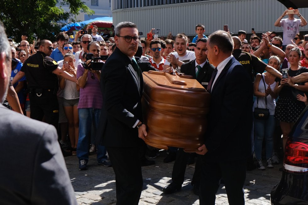 La capilla ardiente de José Antonio Reyes, en imágenes, Fotos, Deportes