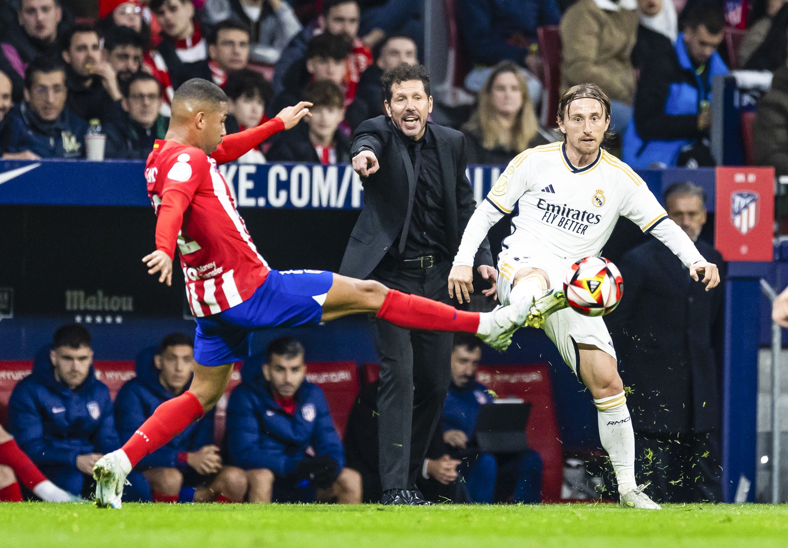 El Atlético de Madrid cae ante el Inter (1-0) en Champions y tendrá que  remontar en el Metropolitano para pasar a cuartos