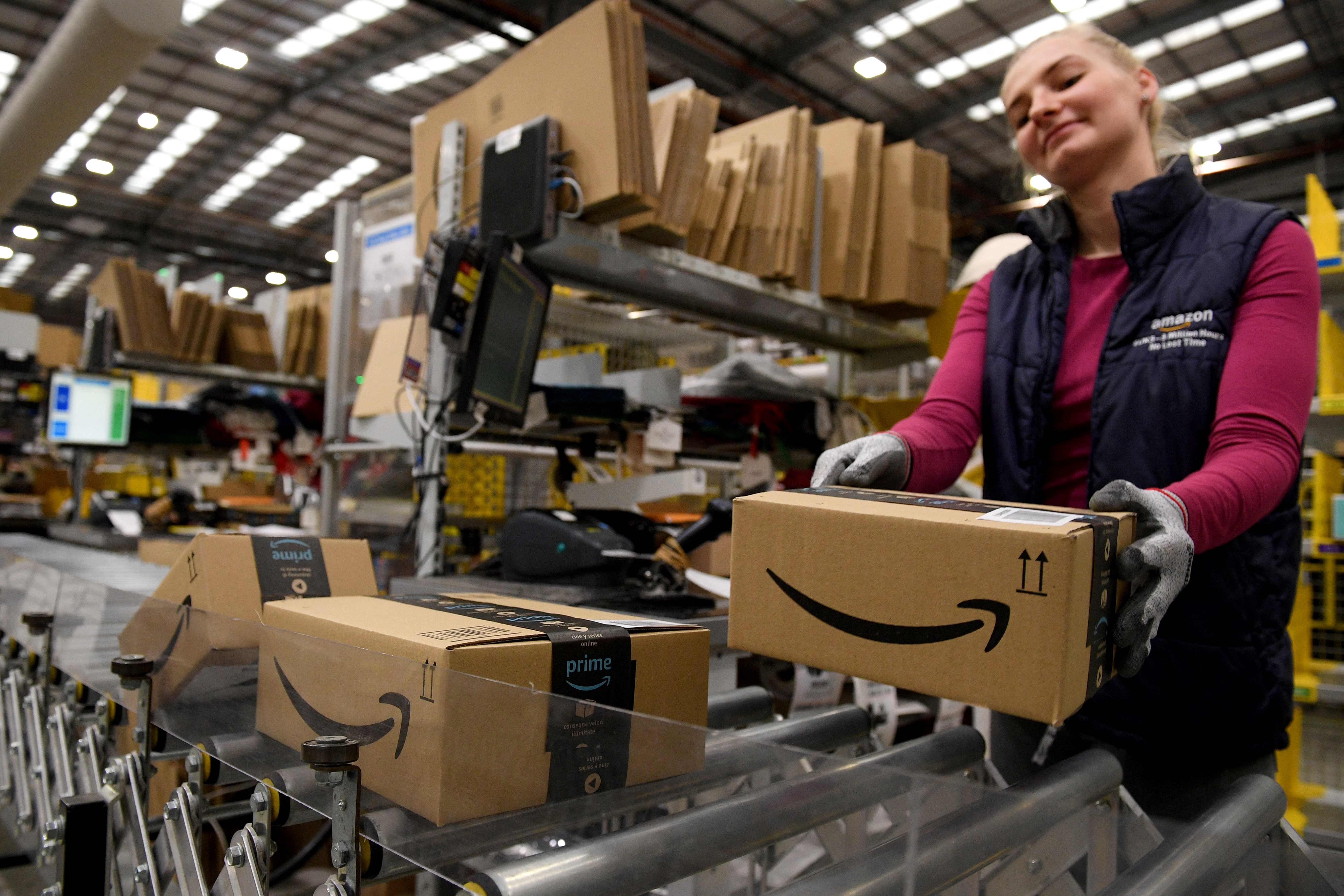 El mercado de las reseñas falsas en Amazon un problema sistémico que