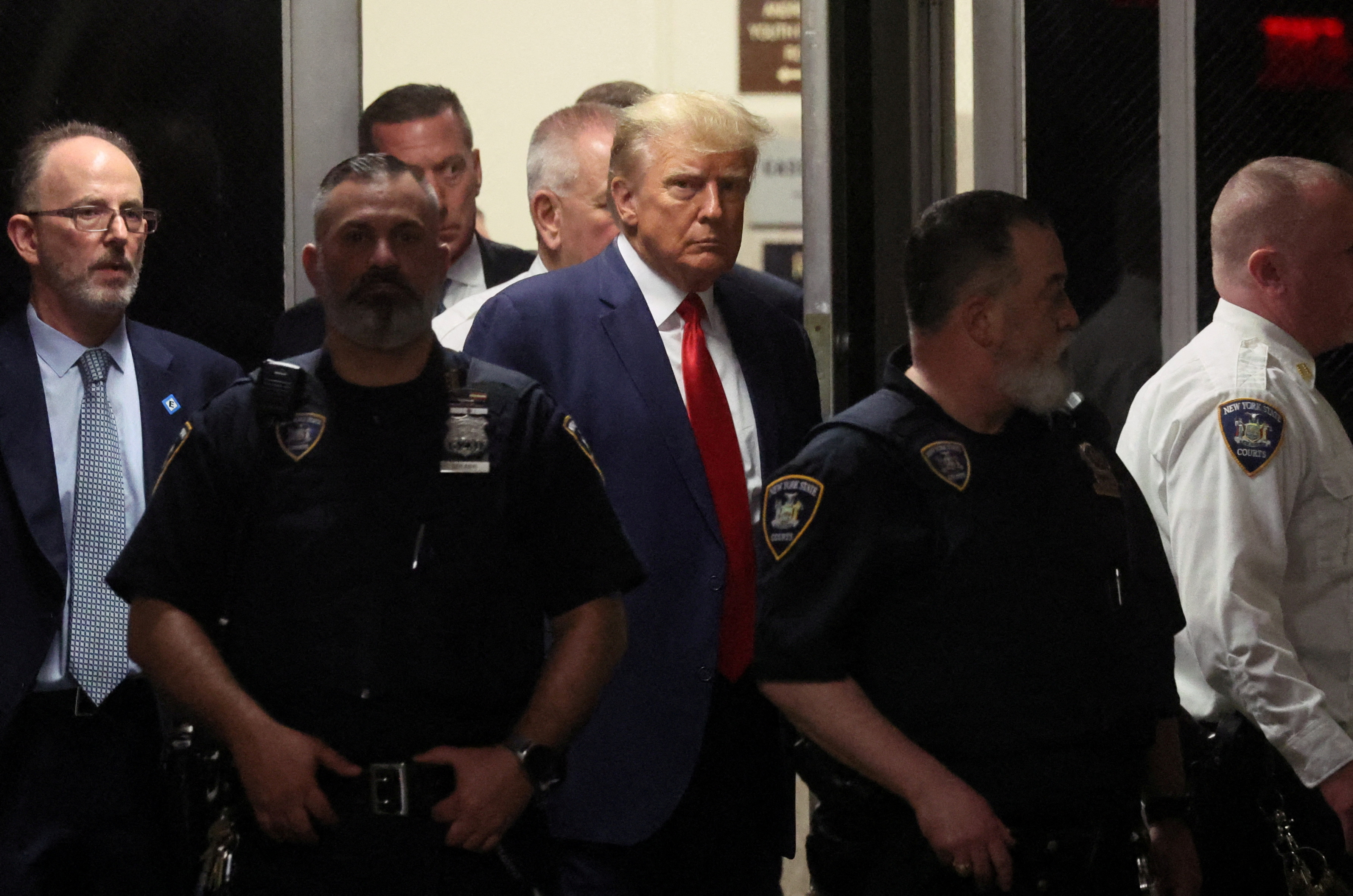 Donald Trump, detenido por el caso Stormy, en imágenes