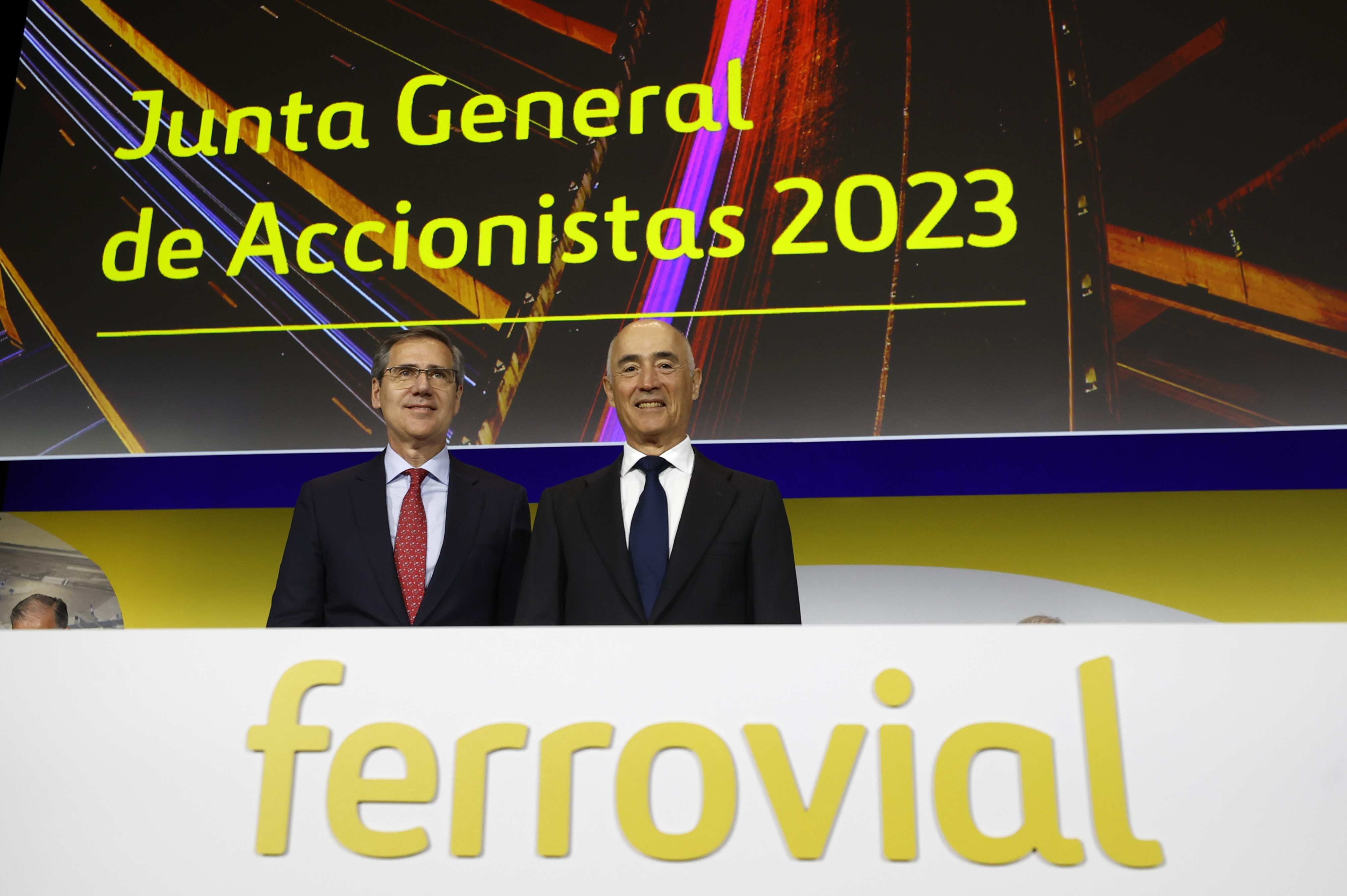 Ferrovial debuta en la Bolsa de Ámsterdam tras hacerse efectiva su fusión