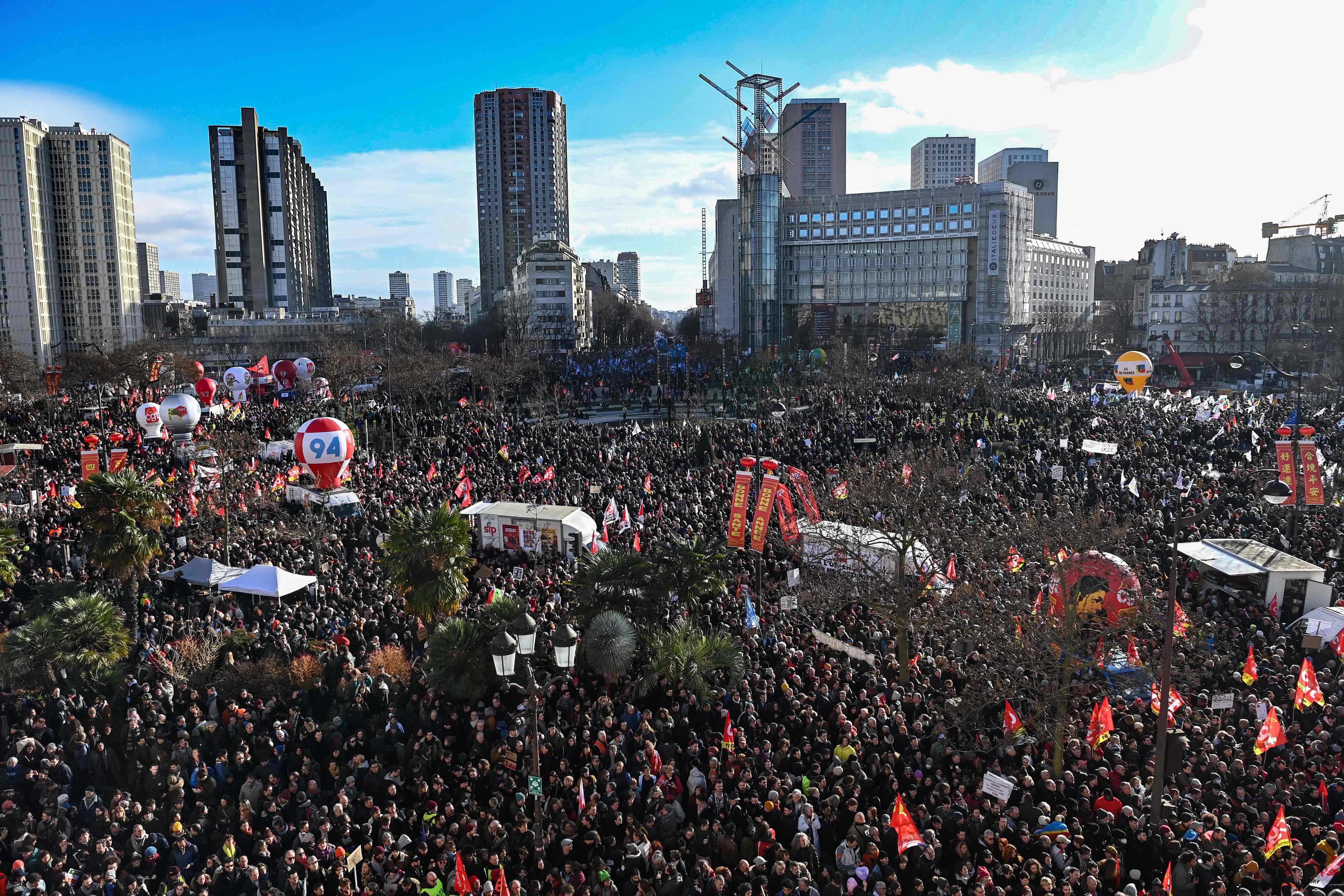 Las protestas durante el segundo día de huelgas y manifestaciones en  Francia, en imágenes | Fotos | Internacional | EL PAÍS