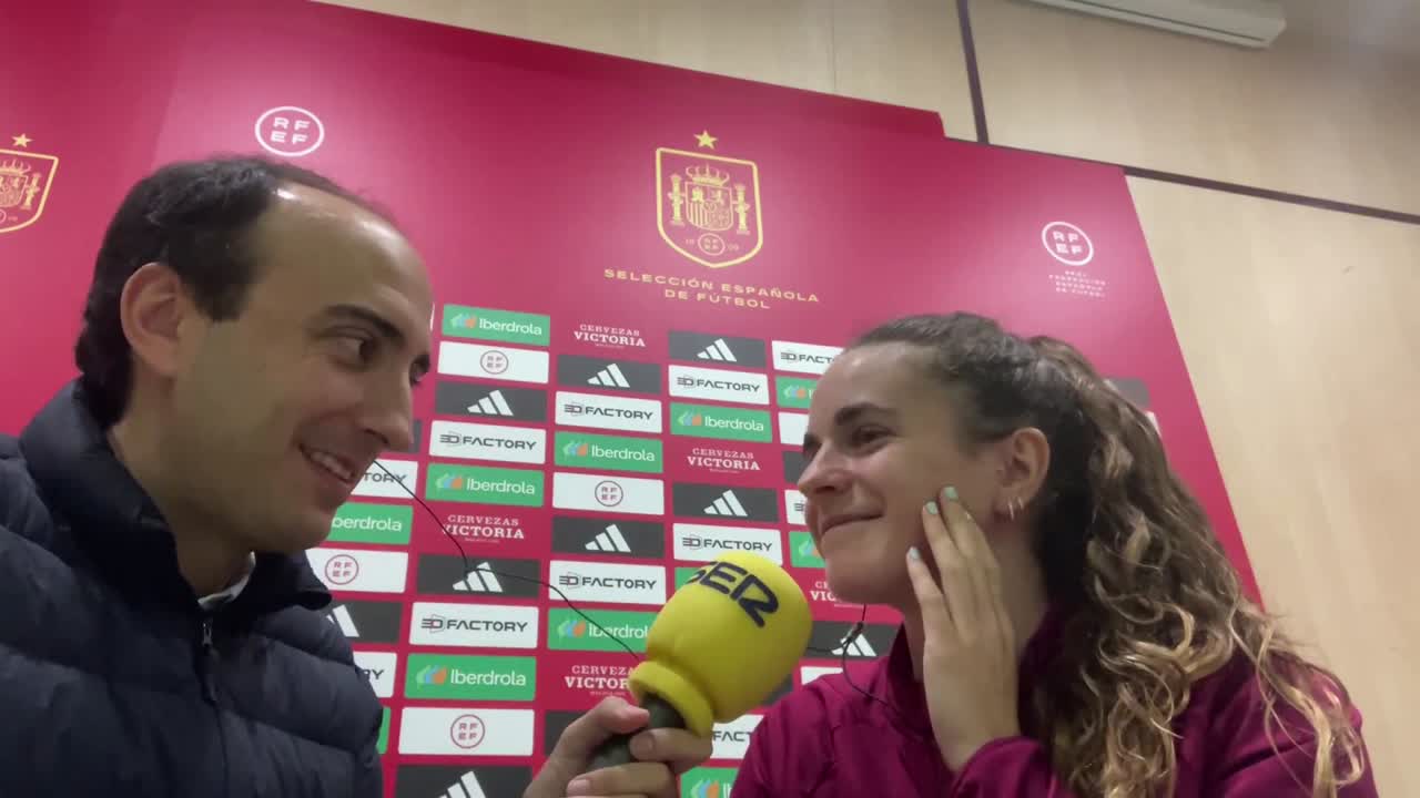 "Que te des cuenta de que pasan estas cosas...": el momentazo de radio que demuestra la verdadera victoria de las jugadoras de la selección española