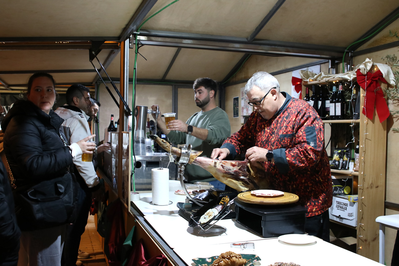 Algunos de los puestos son de hostelería