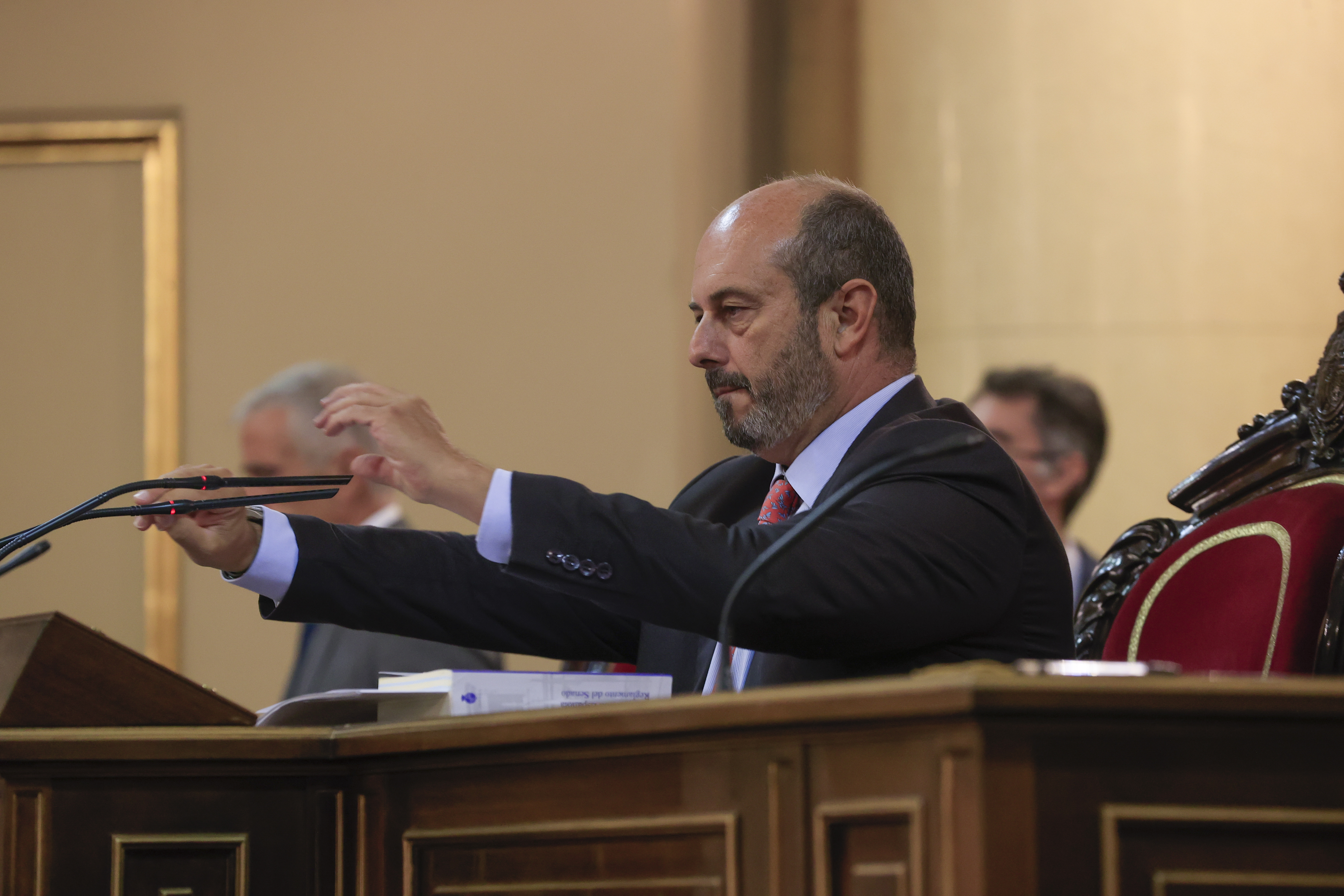 Pedro Rollán, el nuevo presidente del Senado que acusó a Sánchez de levantar la Ley de la Vivienda sobre "las cenizas del atentado del Hipercor"