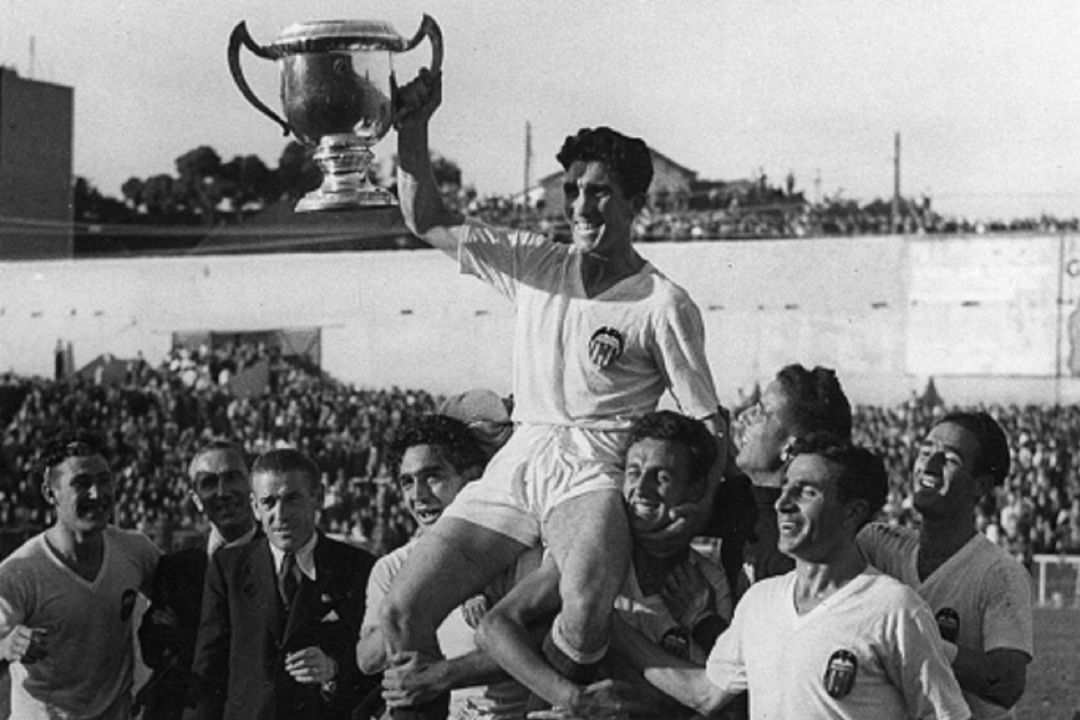 Valencia CF: 1941: El primer título de la historia | Deportes | Cadena SER