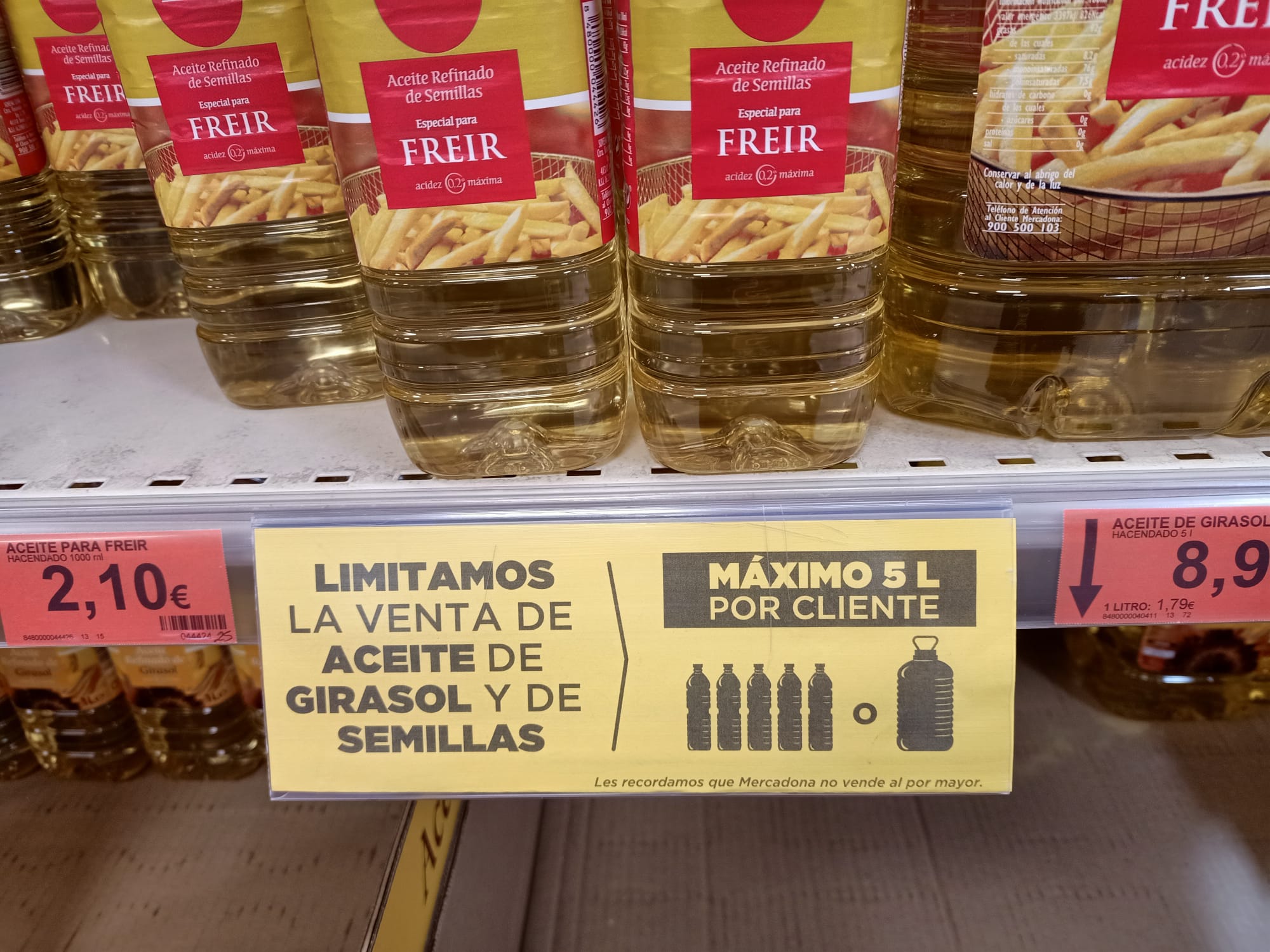 Los supermercados de Gandia limitan la compra del aceite de girasol |  Actualidad | Cadena SER