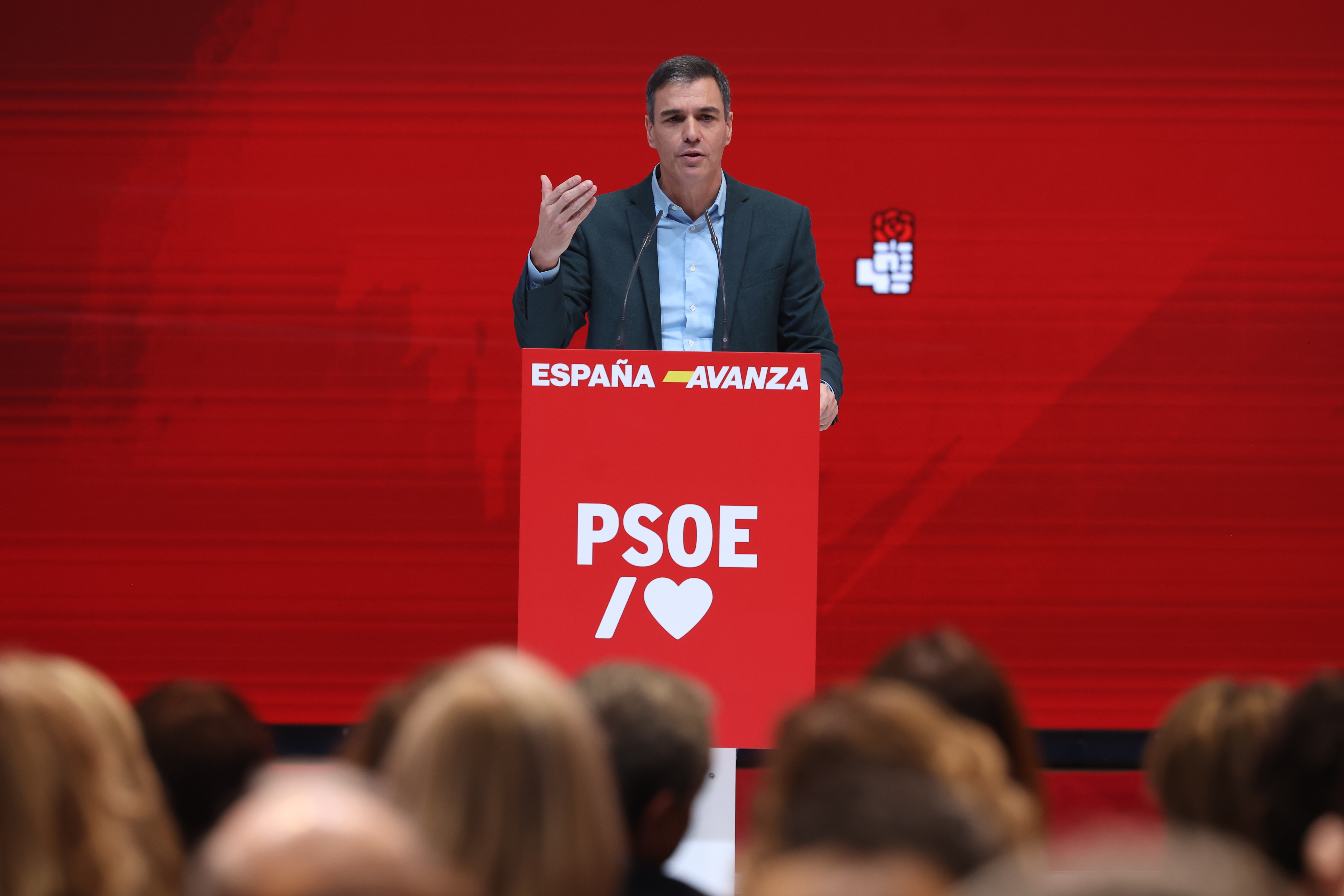 Pedro Sánchez publicará su segundo libro, 'Tierra firme', Sabríamos si la  ciudadanía daba por bueno el 'todo vale