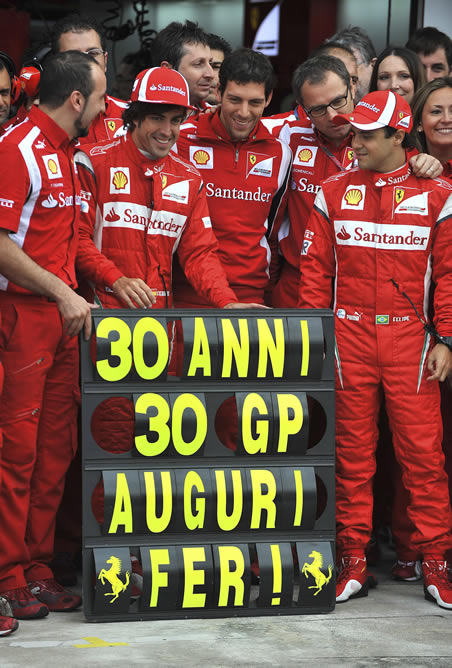 Mujer Fernando Alonso (Ferrari)