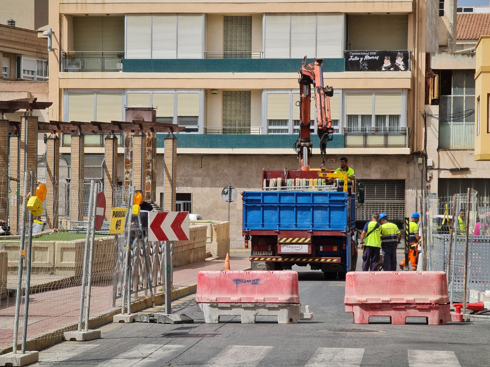 Elda inicia las obras de remodelación de la Plaza del Actualidad | Cadena SER