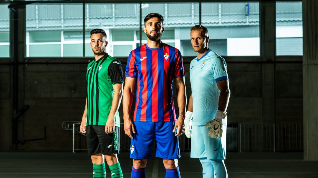 Así las camisetas del Eibar para el regreso a Primera | Deportes | Cadena SER