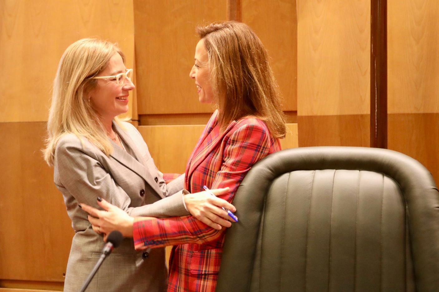 Chueca saca adelante 950 millones de los presupuestos para 2024 con el aval  de Vox | Política | Actualidad | Cadena SER