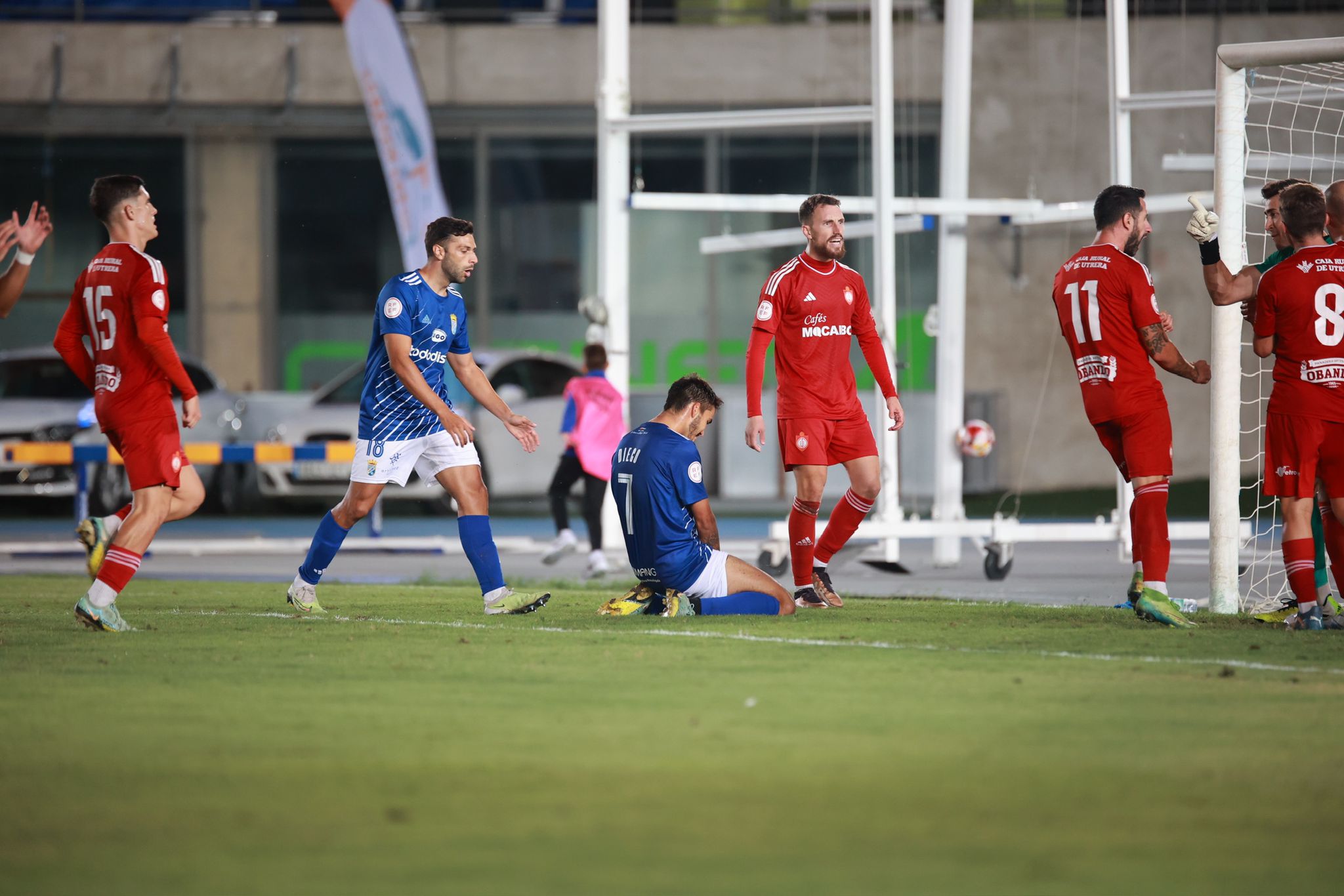 0-0) El Xerez CD se atasca ante el Utrera | Deportes | Cadena SER