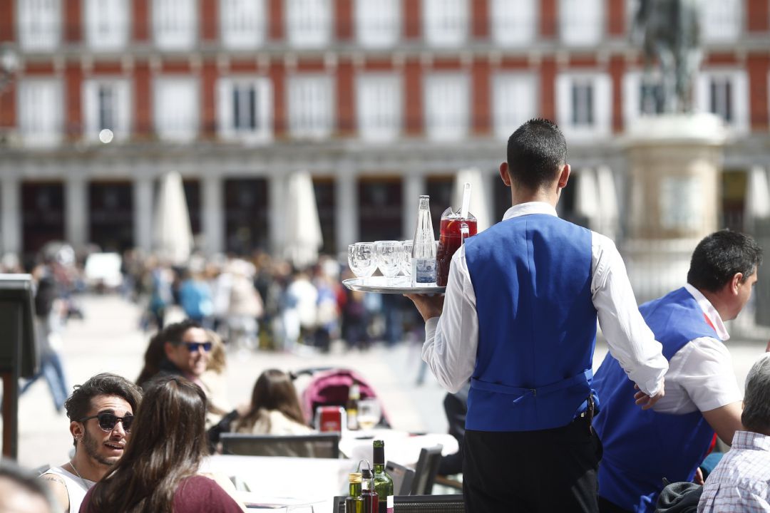 En bares y restaurantes ya es obligatorio que te sirvan agua