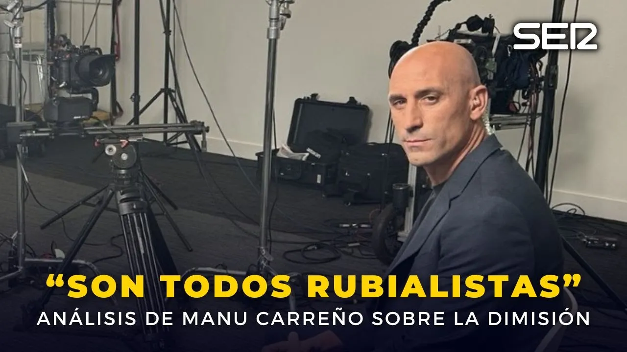 "Se tienen que ir a su casa porque no los ha elegido el fútbol": el alegato de Manu Carreño tras la dimisión de Luis Rubiales