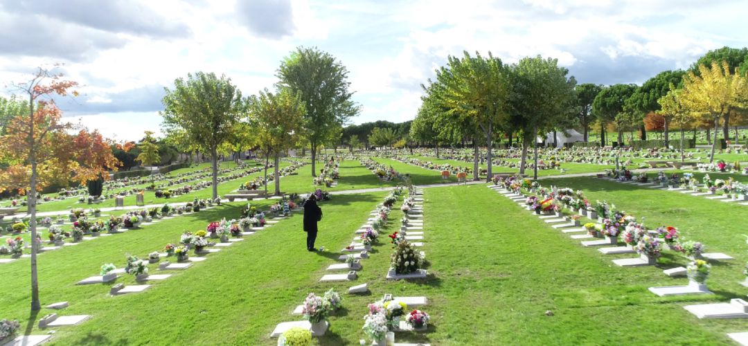 Actos especiales en el Cementerio de la Paz de Alcobendas por el Día de  Todos los Santos | Actualidad | Cadena SER