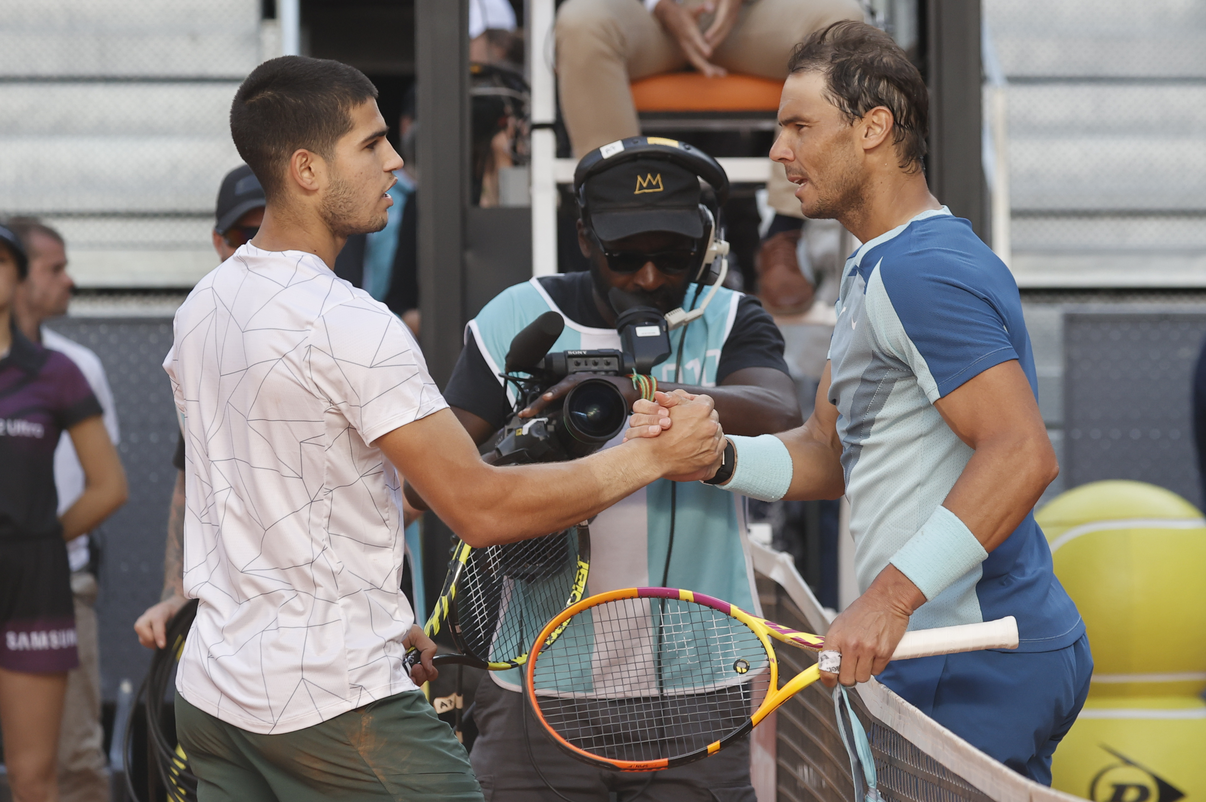 tarifa Novelista Tranquilizar Carlos Alcaraz: "Me encantaría jugar la final de Roland Garros con Nadal" |  Deportes | Cadena SER