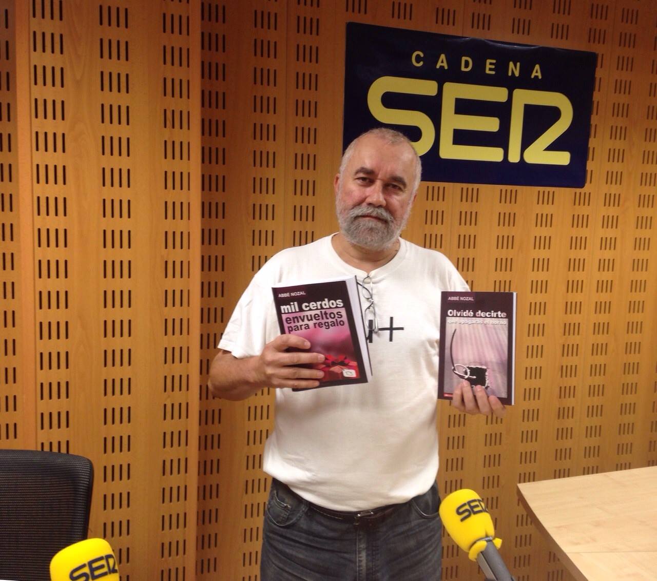 Abbé Nozal promociona su libro mediante Inteligencia Artificial