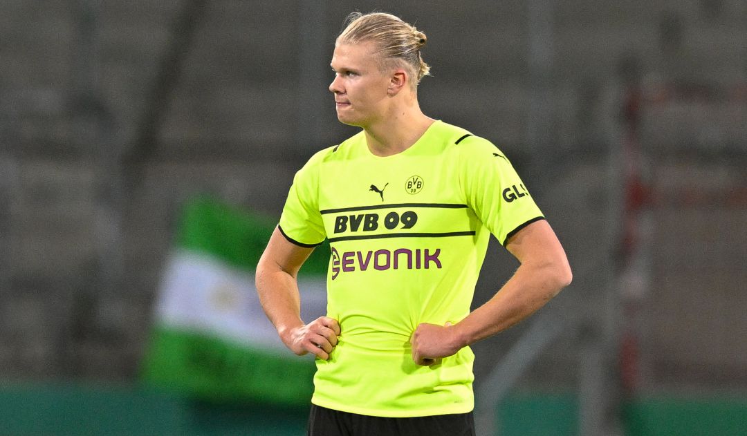 Borussia Dortmund estrena su polémica camiseta de Copas - Mi Bundesliga