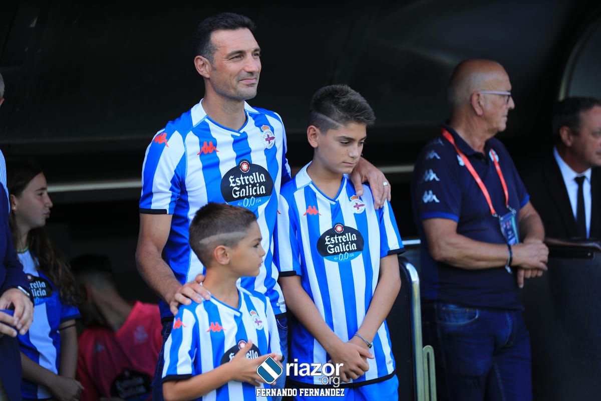Scaloni le abre la puerta a entrenar al Deportivo de la Coruña - Estadio  Deportivo