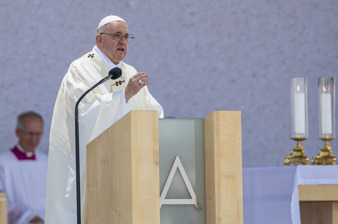 El papa descarta el matrimonio homosexual en la Iglesia católica |  Actualidad | Cadena SER
