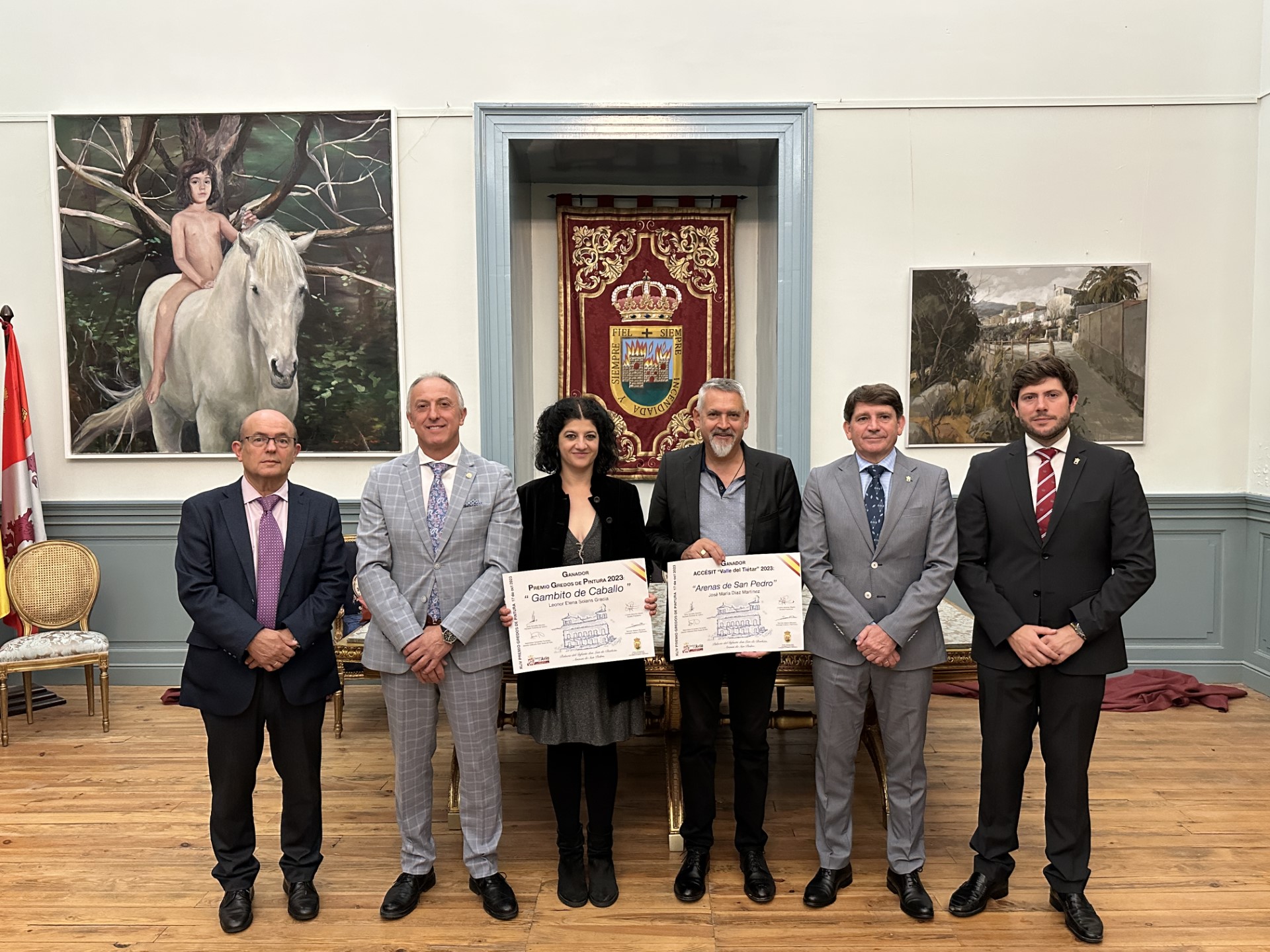 La pintora andaluza Leonor Elena Solans gana el Premio Gredos en Arenas de  San Pedro (Ávila) | Ocio y cultura | Cadena SER