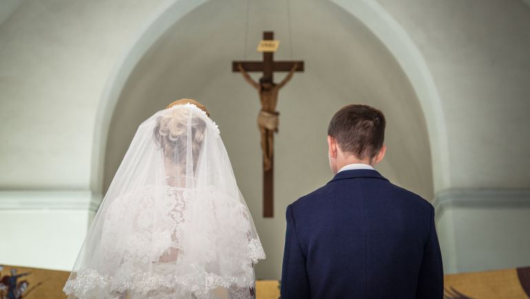 La reforma del papa dispara las solicitudes de nulidad matrimonial |  Actualidad | Cadena SER