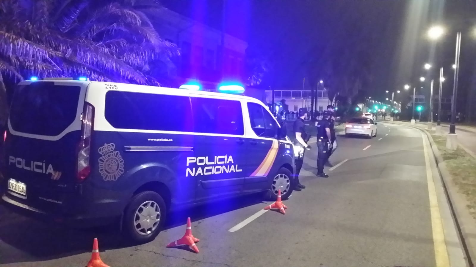 Condenan a un policía nacional por filtrar datos a un amigo en València